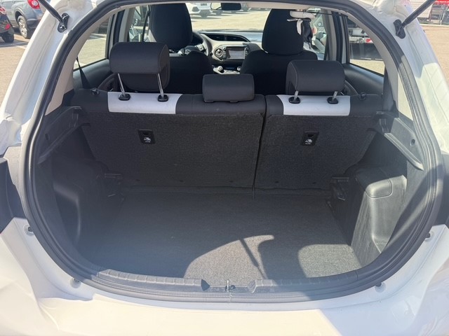 TOYOTA Yaris 1.5 VVT-i Hybrid Comfort e-CVT-image-5