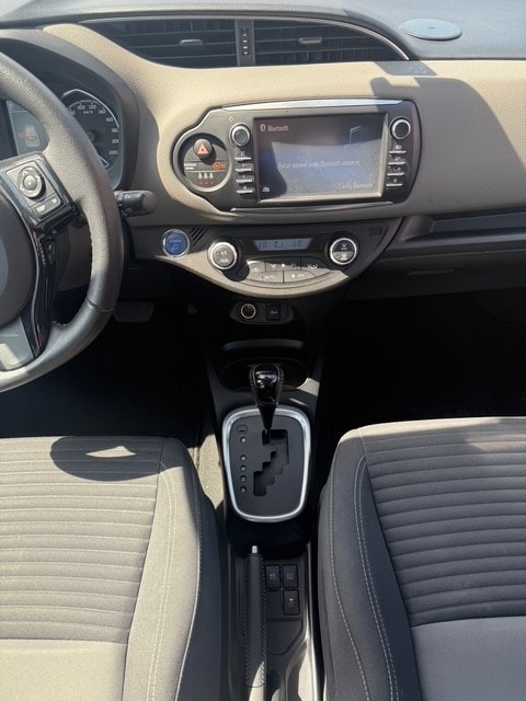 TOYOTA Yaris 1.5 VVT-i Hybrid Comfort e-CVT-image-10