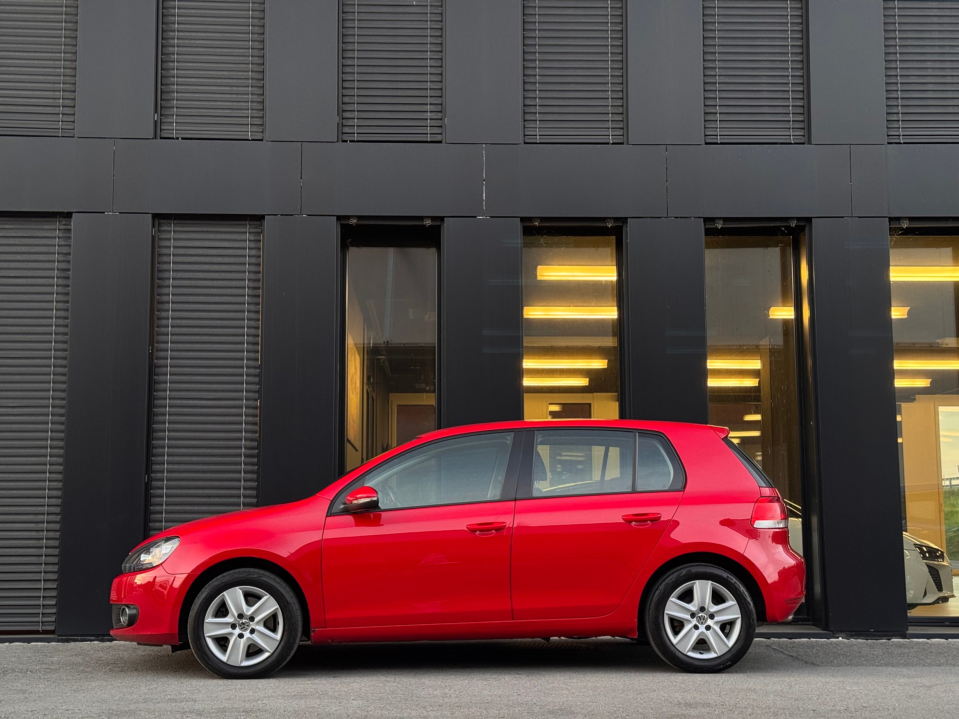 VW Golf 2.0 TDI Highline 4Motion-image-3