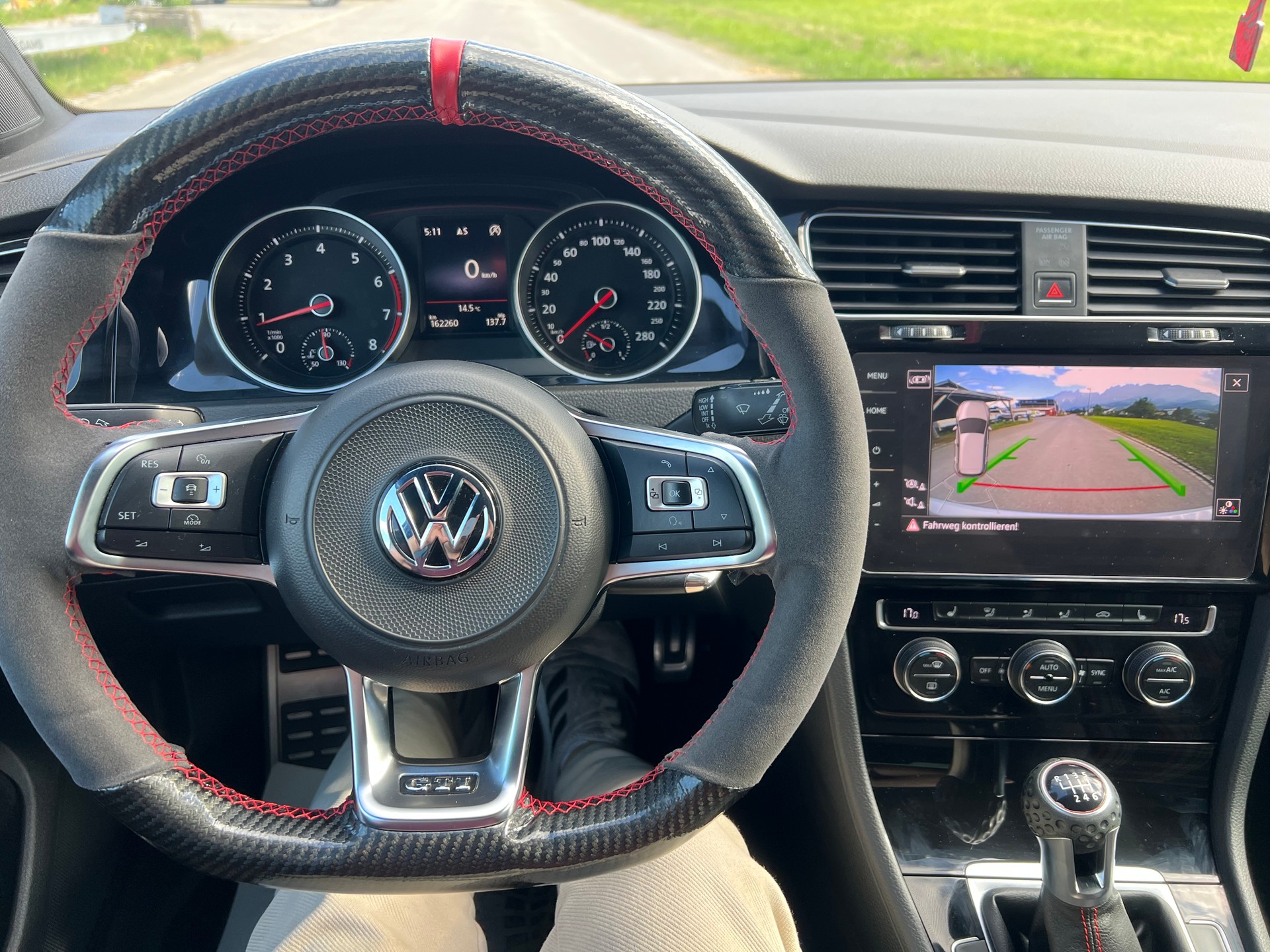 VW Golf 2.0 TSI GTI (CHF 209.85/Monat)-image-12