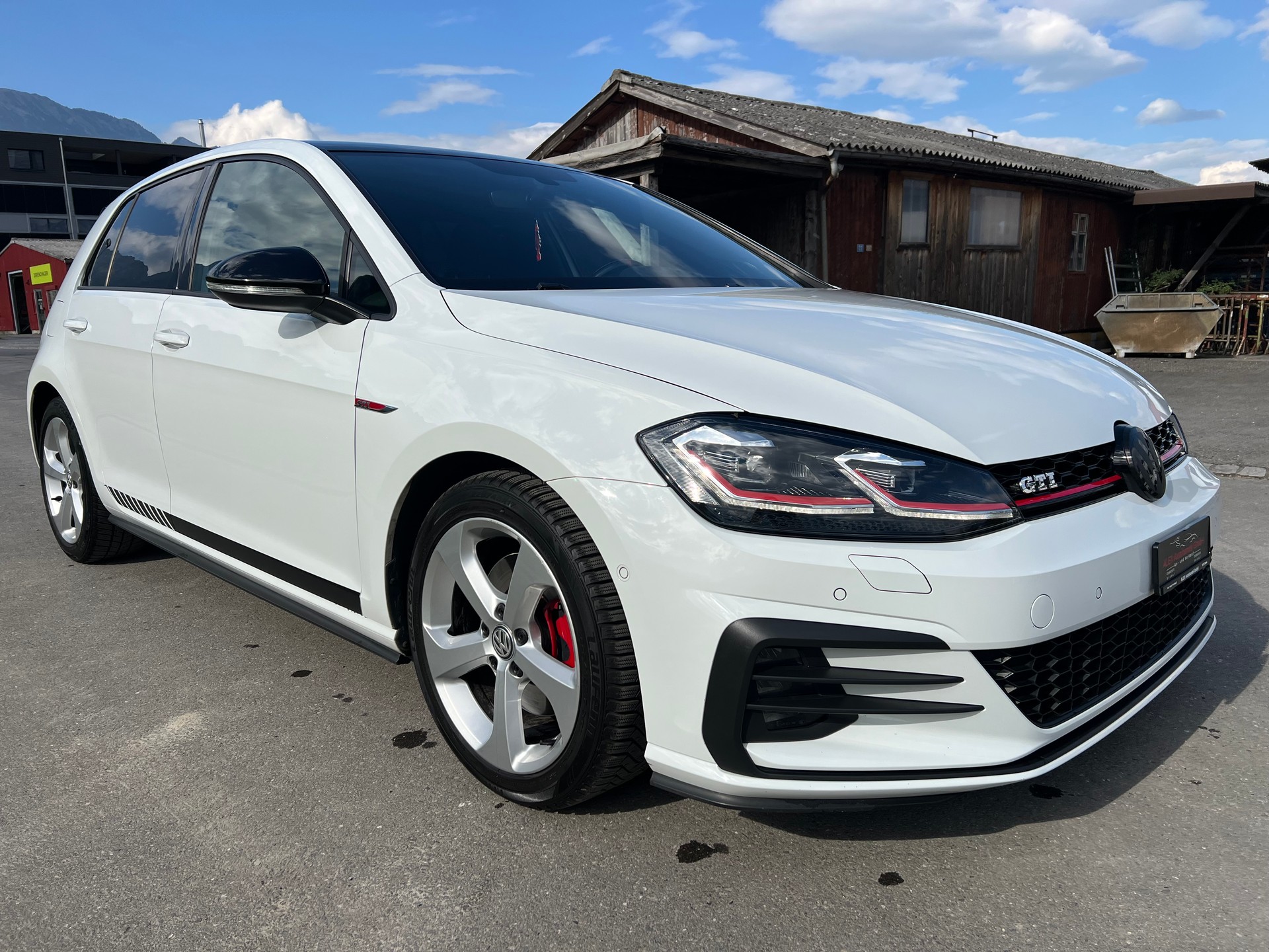 VW Golf 2.0 TSI GTI (CHF 209.85/Monat)-image-8
