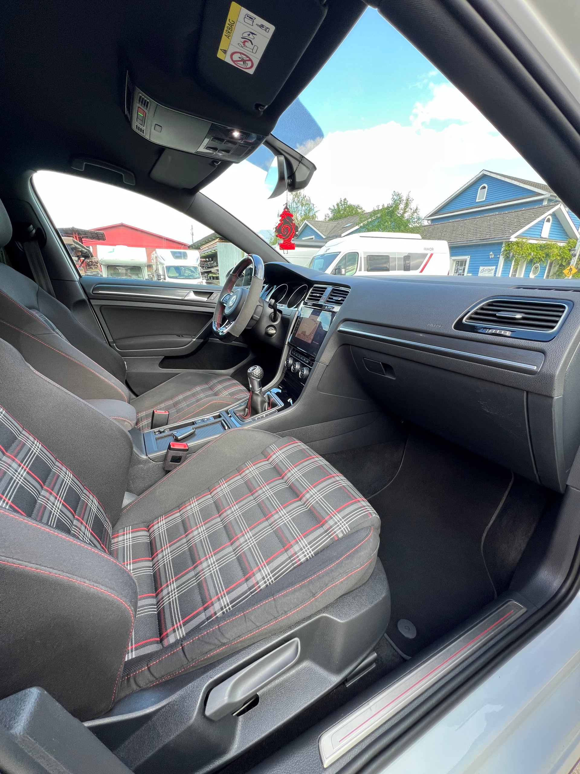 VW Golf 2.0 TSI GTI (CHF 209.85/Monat)-image-11