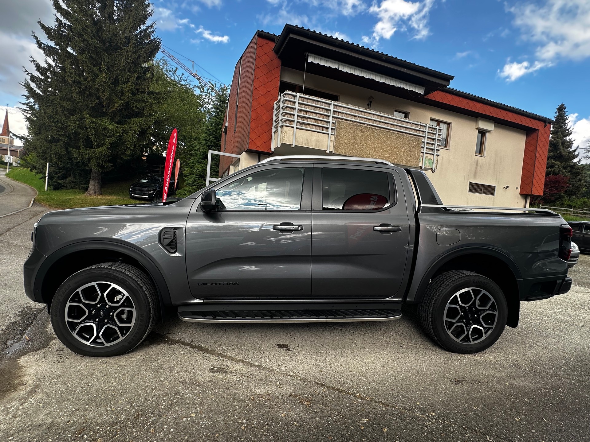 FORD Ranger Wildtrak 2.0 Eco Blue e-4WD Automat-image-2