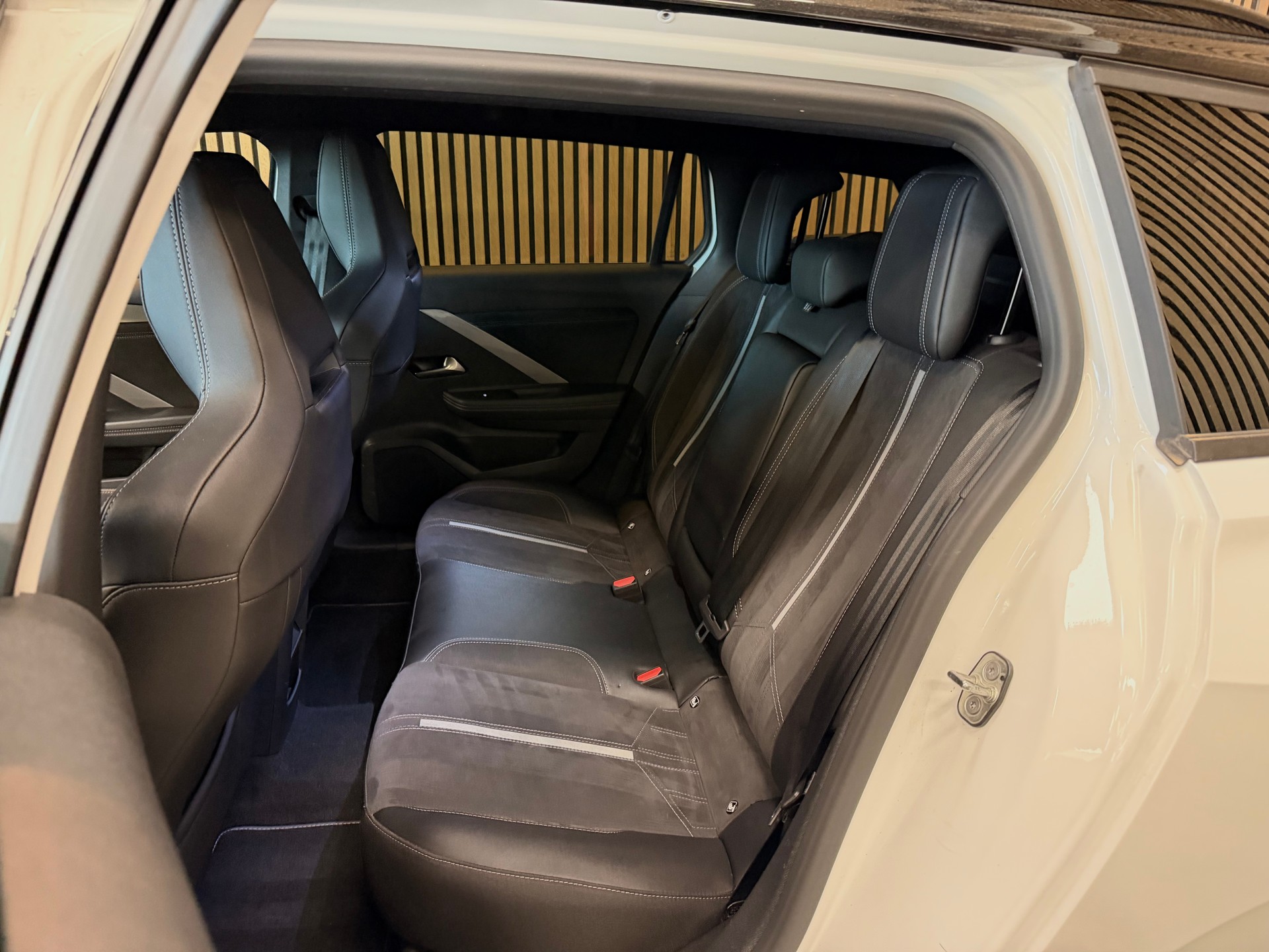 OPEL Astra Sports Tourer 1.6 PHEV Turbo GSe | CH-Fzg. | CarVertical-image-16