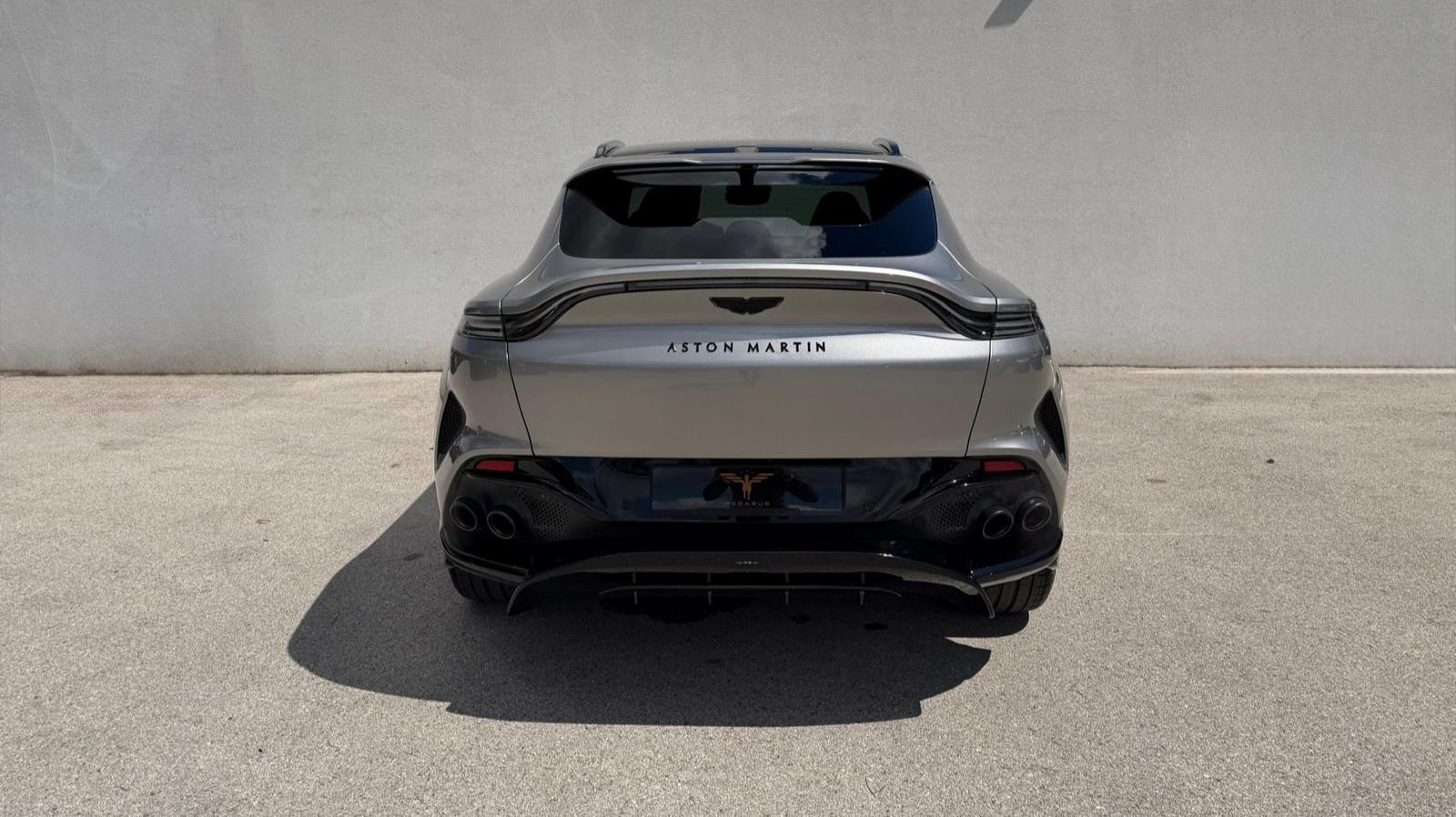 ASTON MARTIN 707-image-4