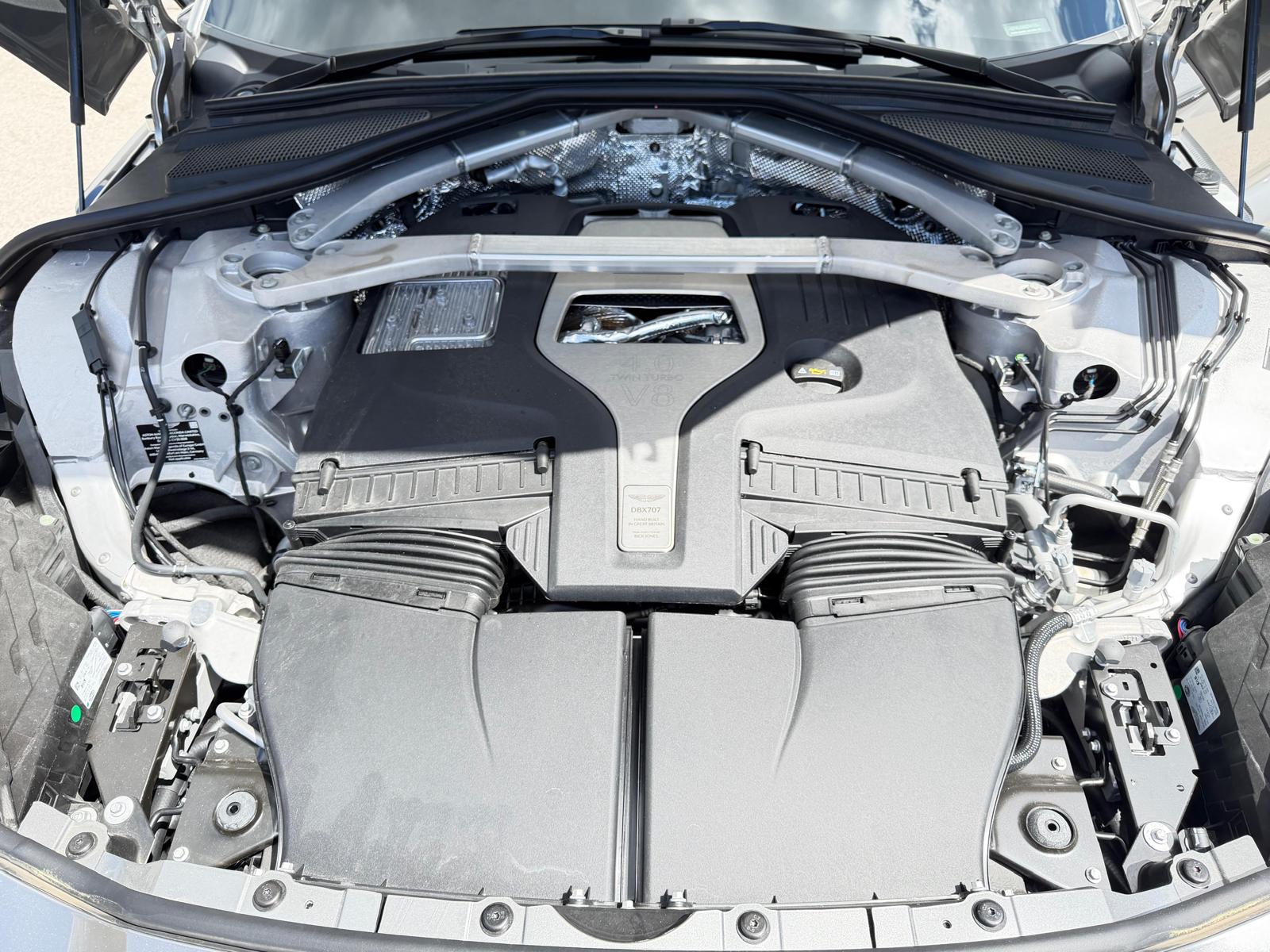 ASTON MARTIN 707-image-12