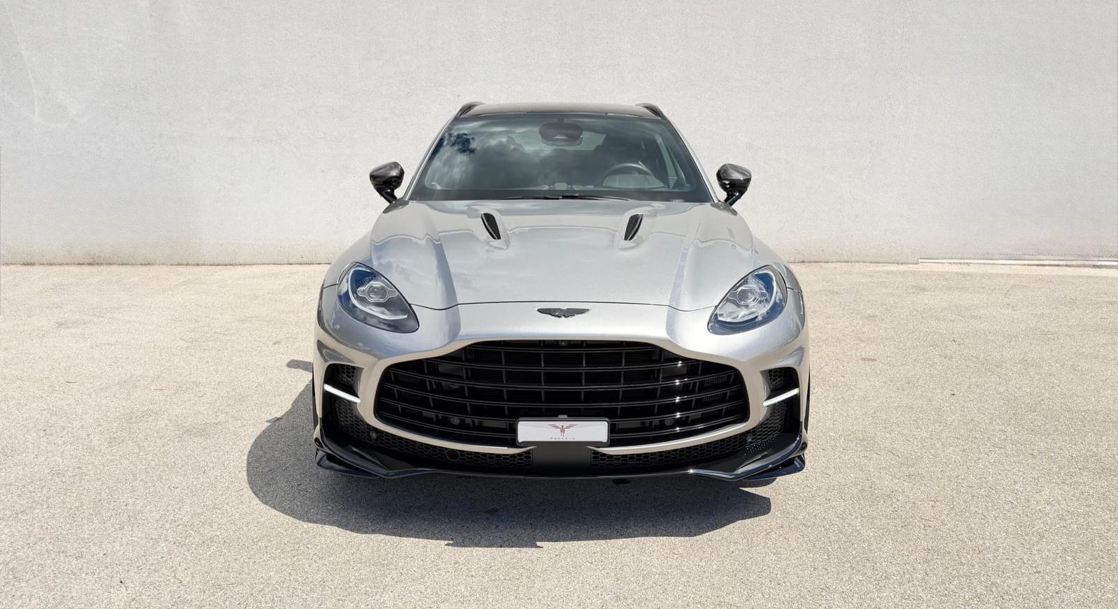 ASTON MARTIN 707-image-3