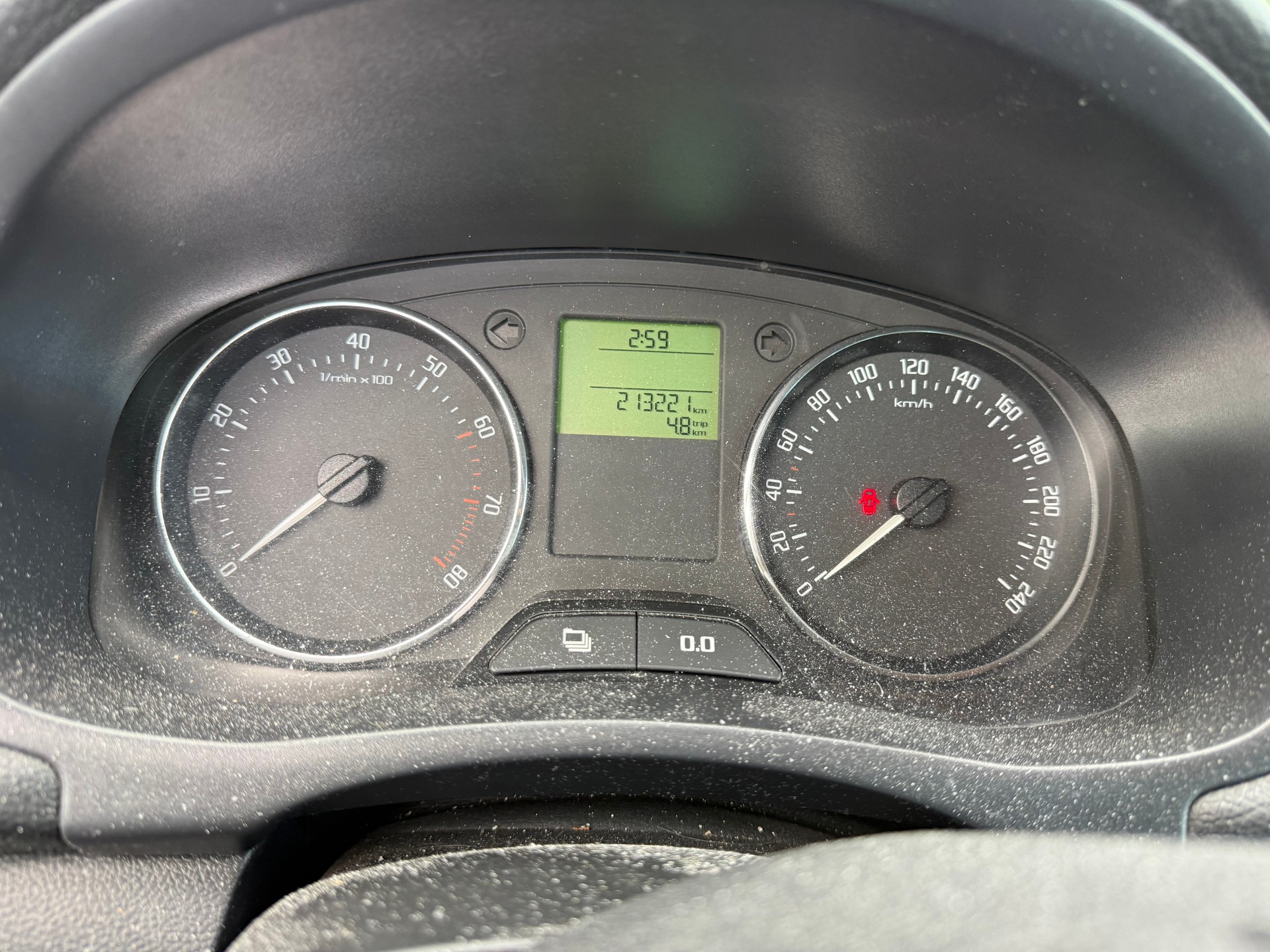 SKODA Fabia 1.2 TSI Elegance-image-7