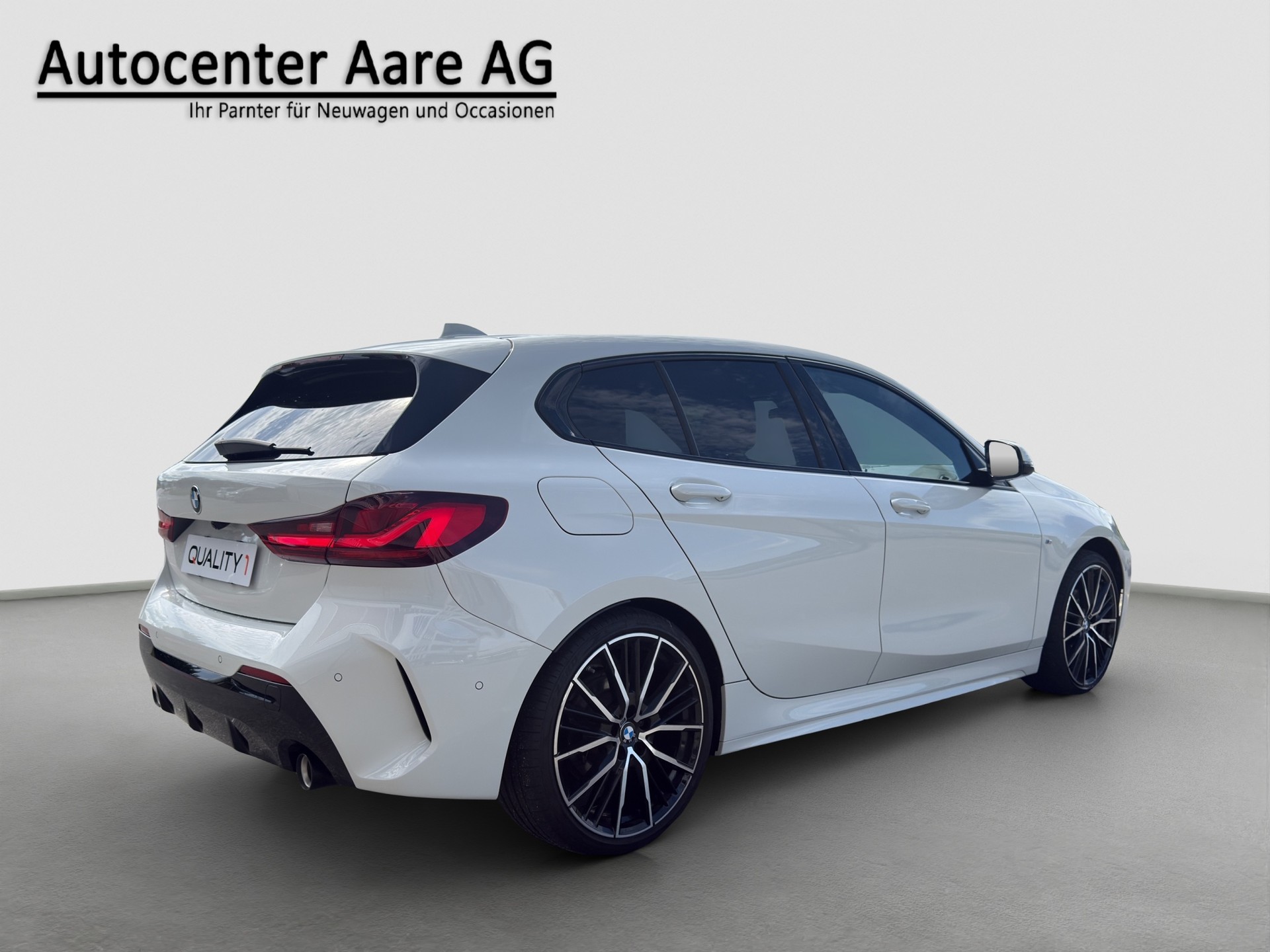 BMW 118d Steptronic M Sport-image-6