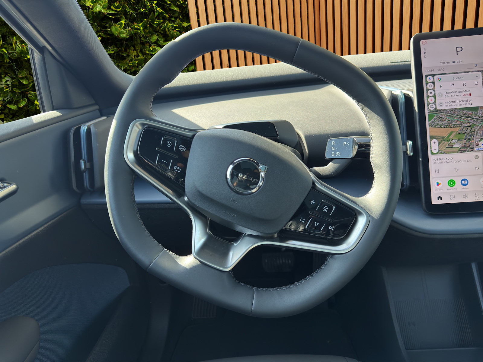 VOLVO EX 30 E60 Twin Ultra Performance AWD-image-10
