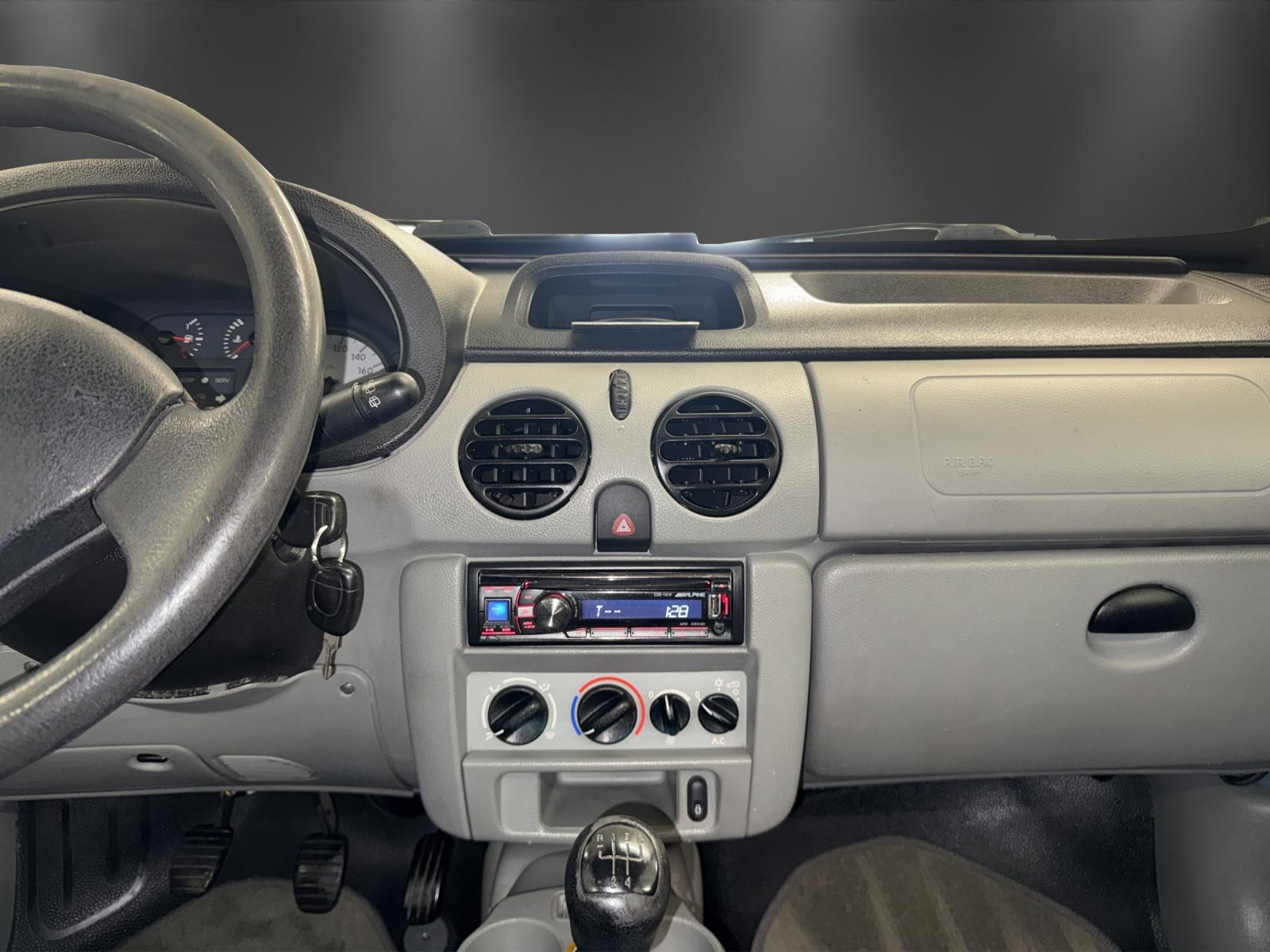 RENAULT Kangoo 1.5 dCi Alizé-image-13