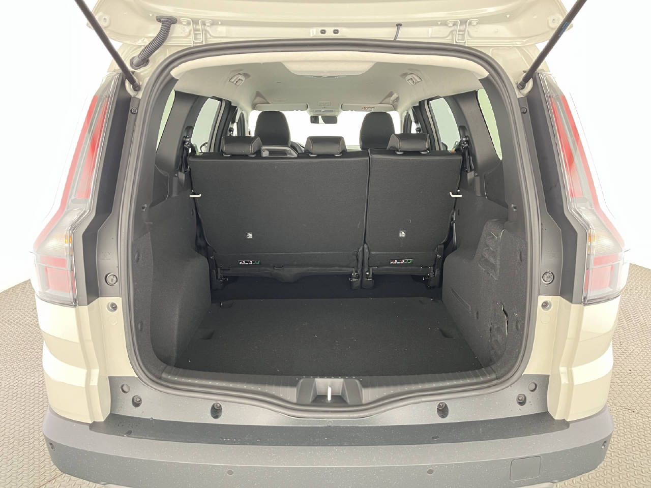 DACIA Jogger 1.0 TCe Extreme-image-17