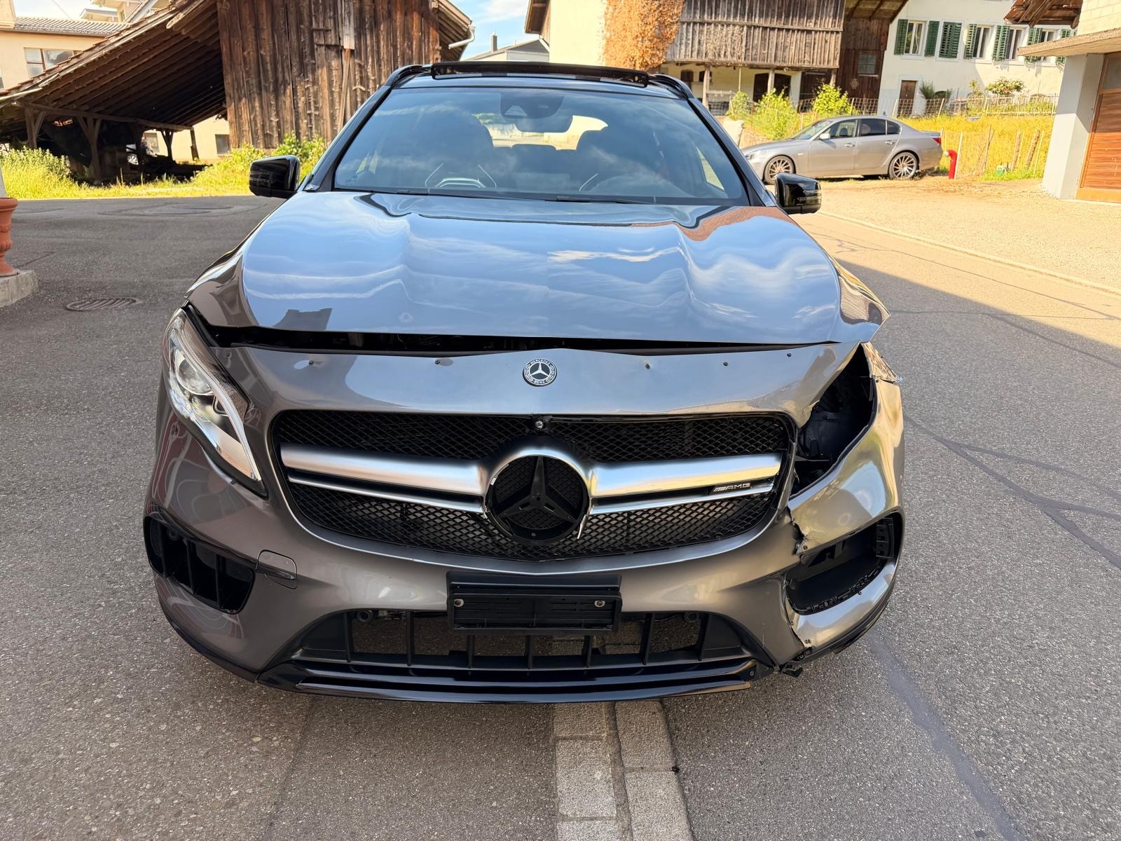 MERCEDES-BENZ GLA 45 AMG 4Matic 7G-DCT-image-6