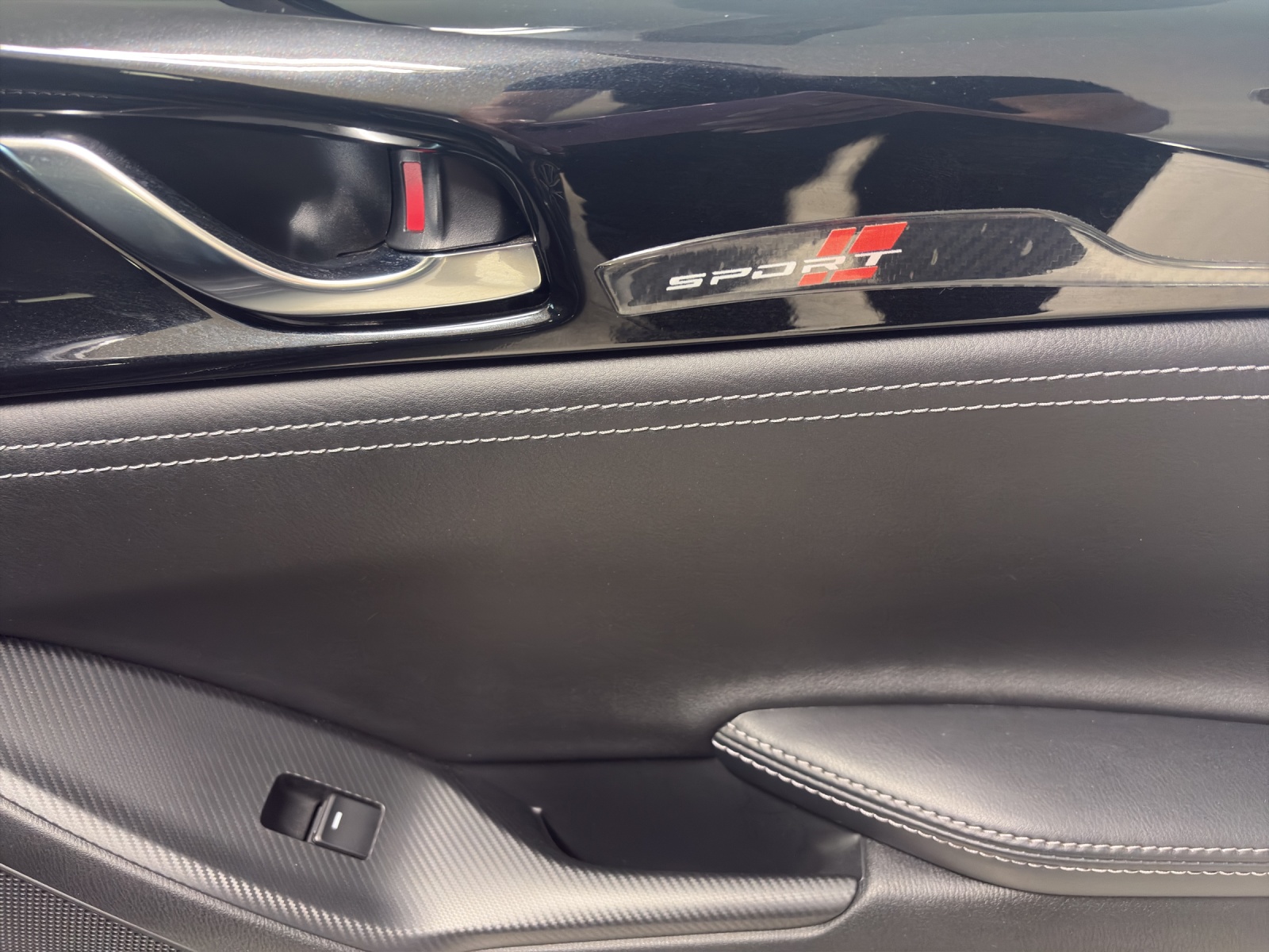 MAZDA MX-5 S-G 184 Exclus-line-image-10