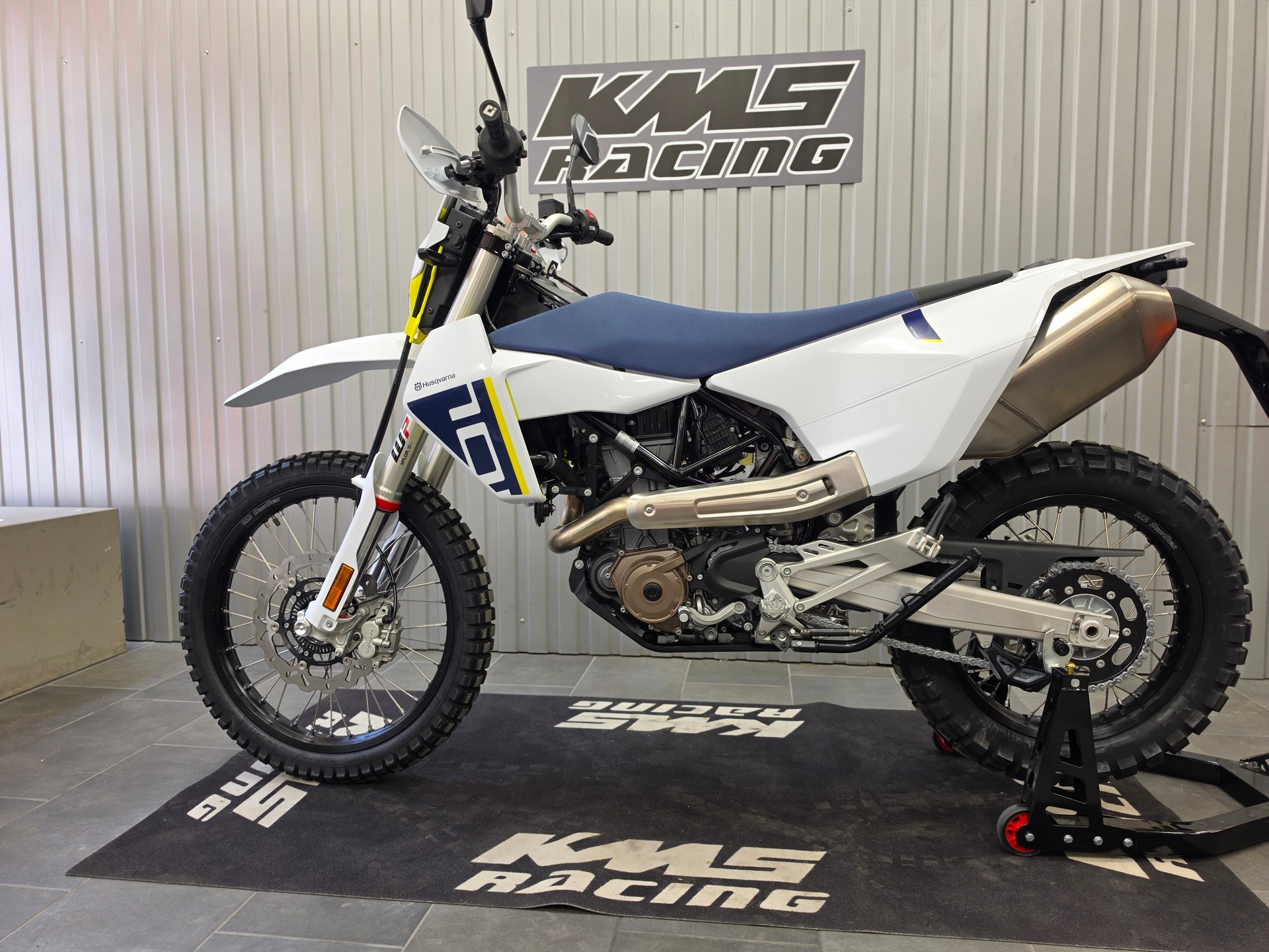 HUSQVARNA 701 Enduro (35kW)-image-7