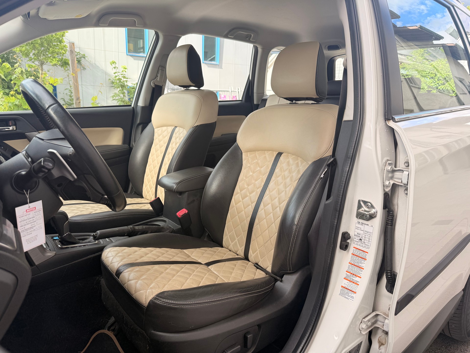 SUBARU Forester 2.0XT Luxury Lineartronic-image-11