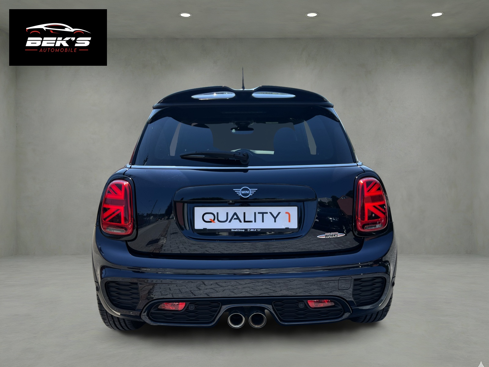 MINI Cooper John Cooper Works Steptronic-showroom-element-3