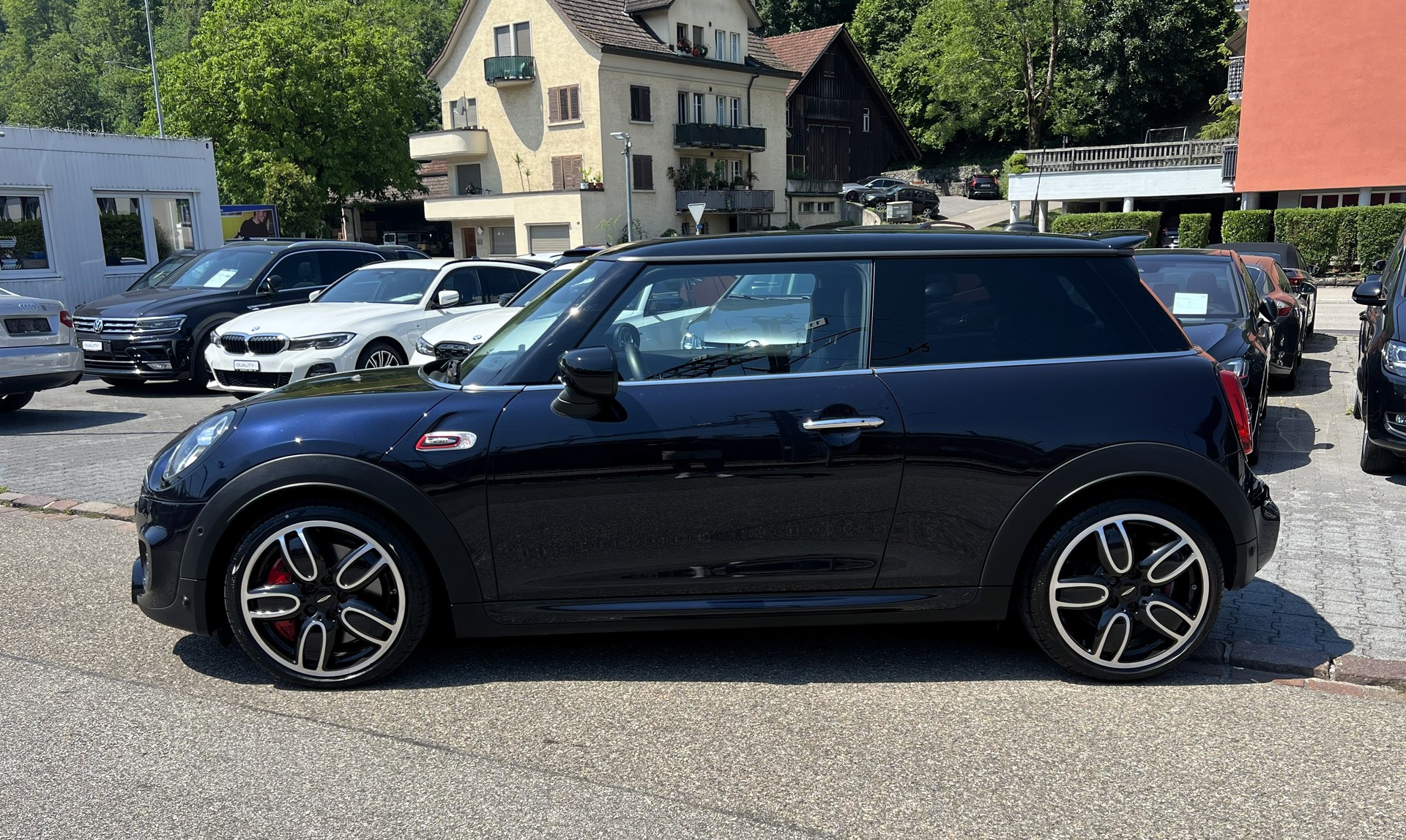 MINI Cooper John Cooper Works Steptronic-showroom-element-1