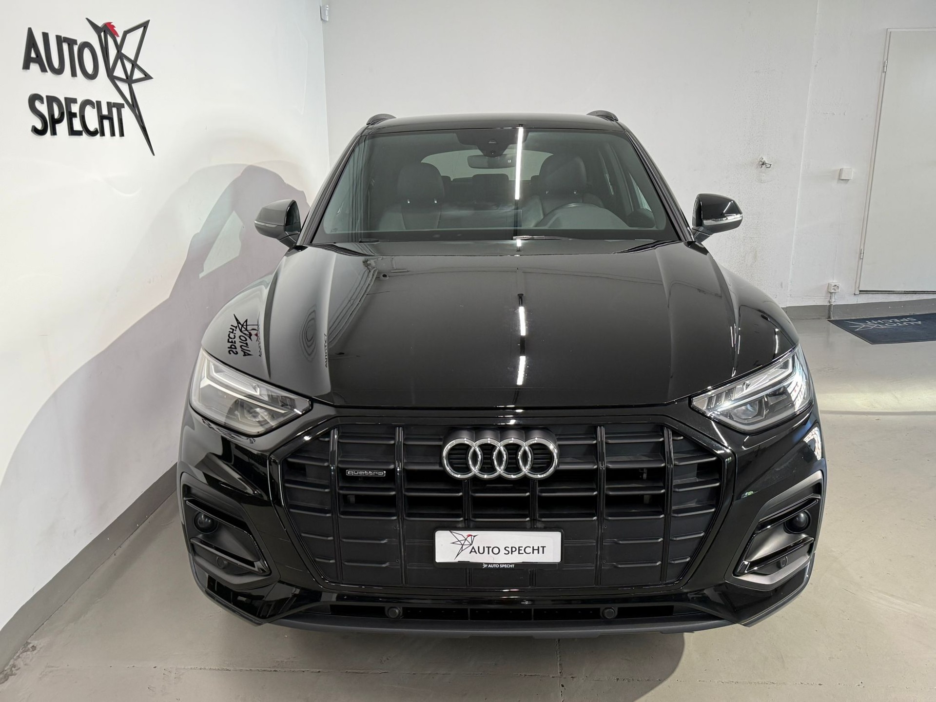 AUDI Q5 Sportback 40 TDI advanced quattro S-tronic-showroom-element-2