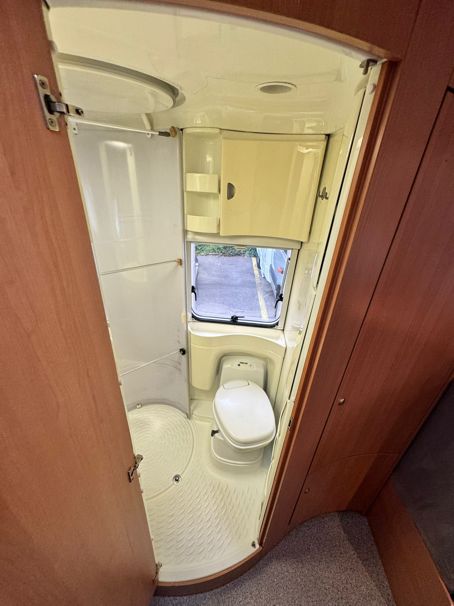 FIAT Knaus Tabbert Alcoven-image-26