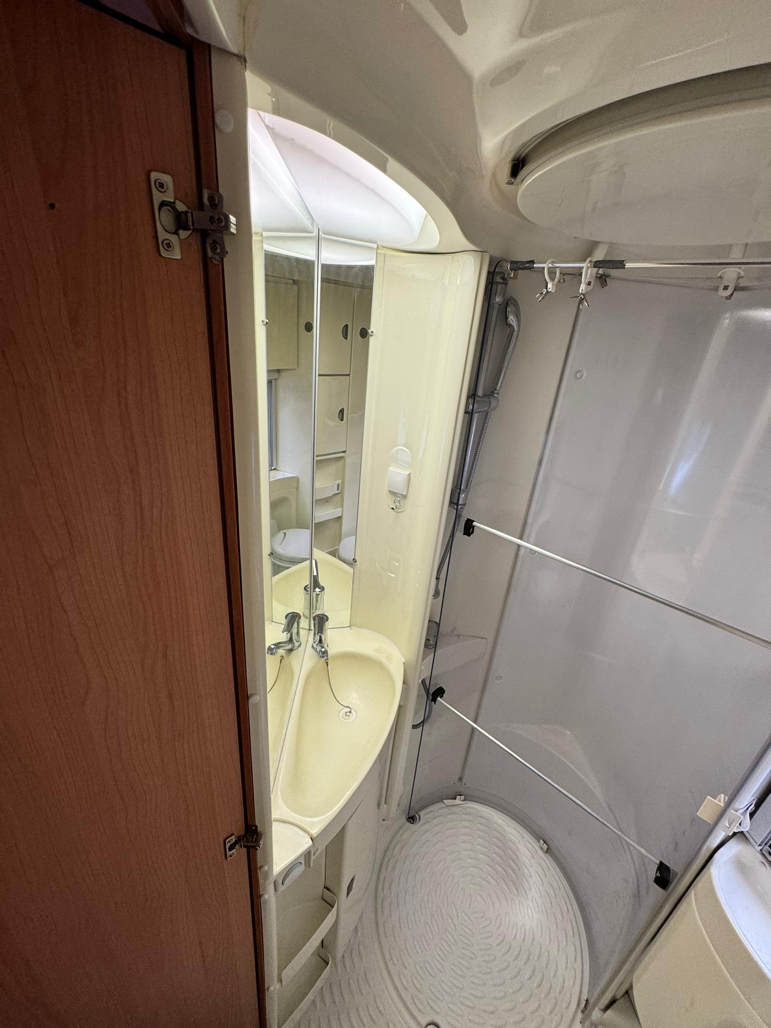 FIAT Knaus Tabbert Alcoven-image-27