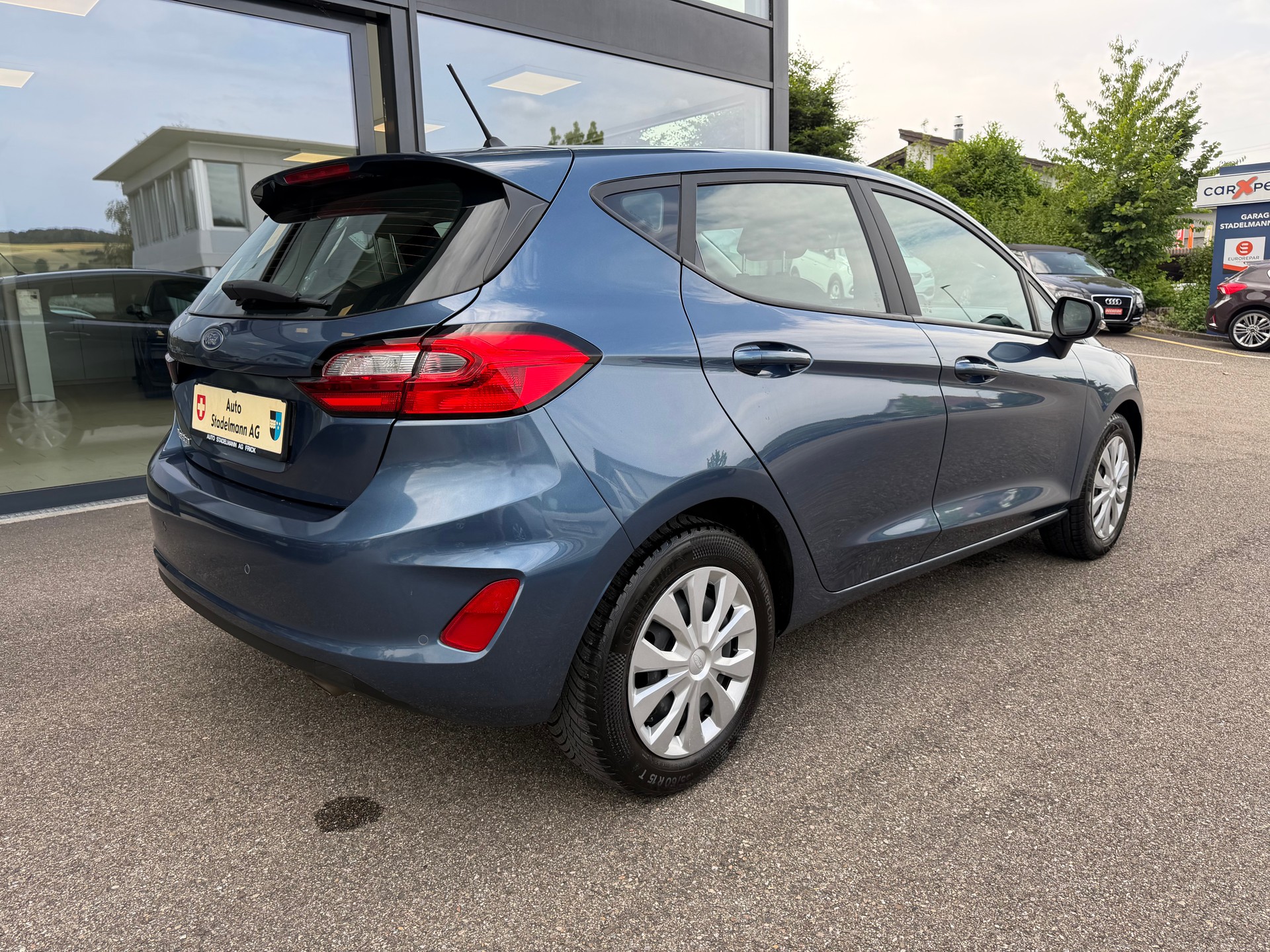 FORD Fiesta 1.0 EcoB 100 Cool & Connect-showroom-element-2