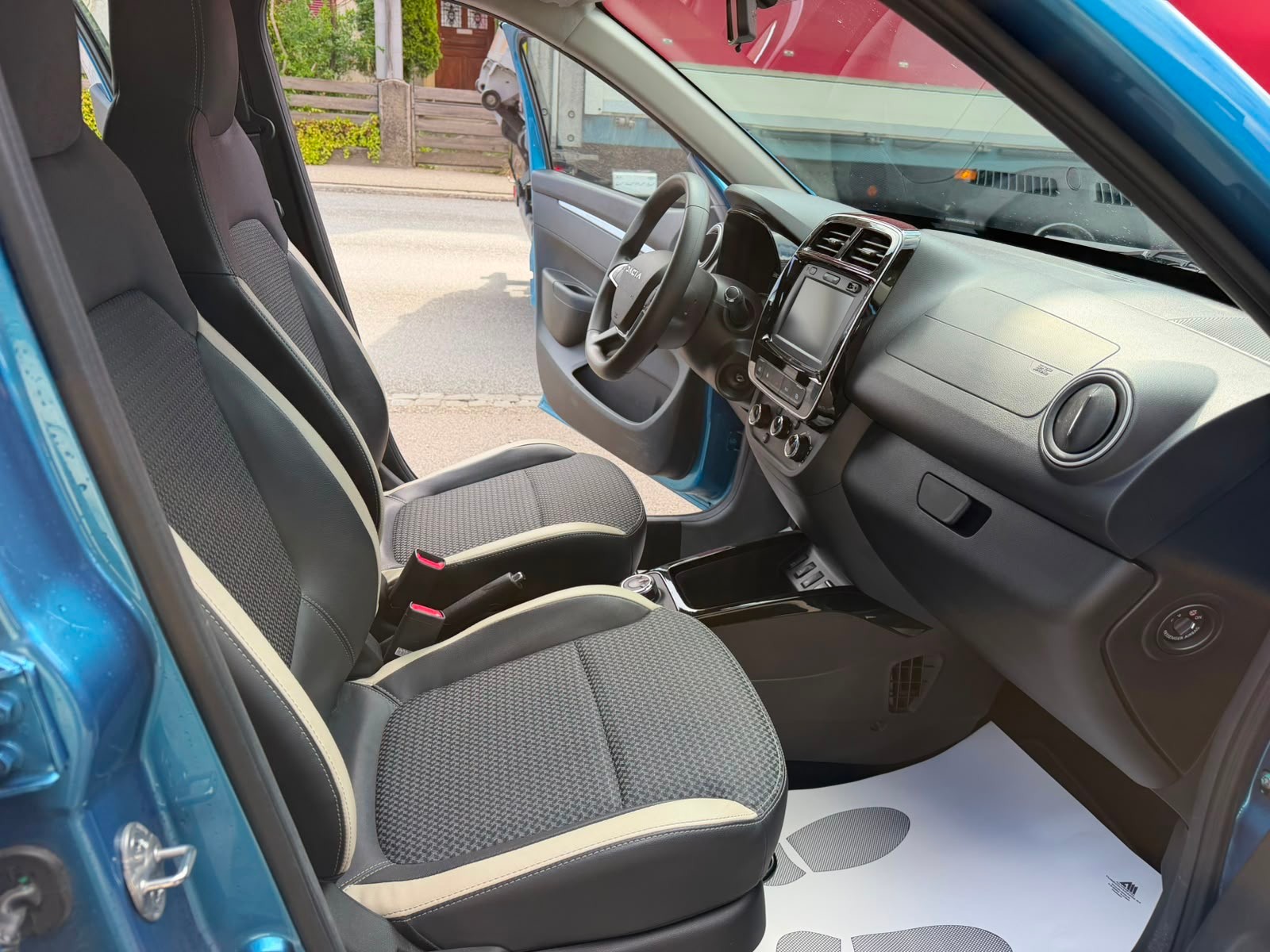 DACIA Spring 27 kWh Expression-image-7