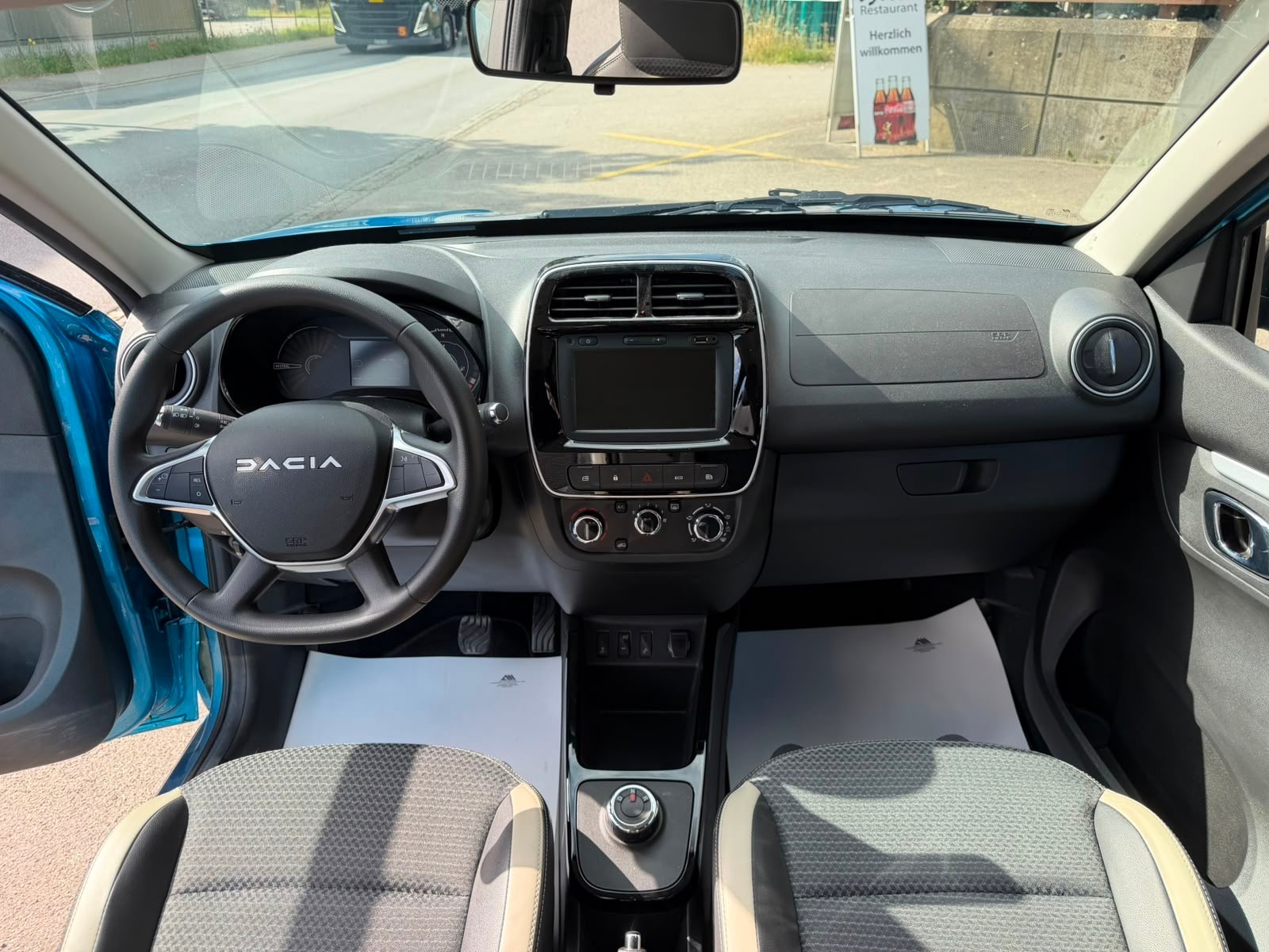 DACIA Spring 27 kWh Expression-image-5