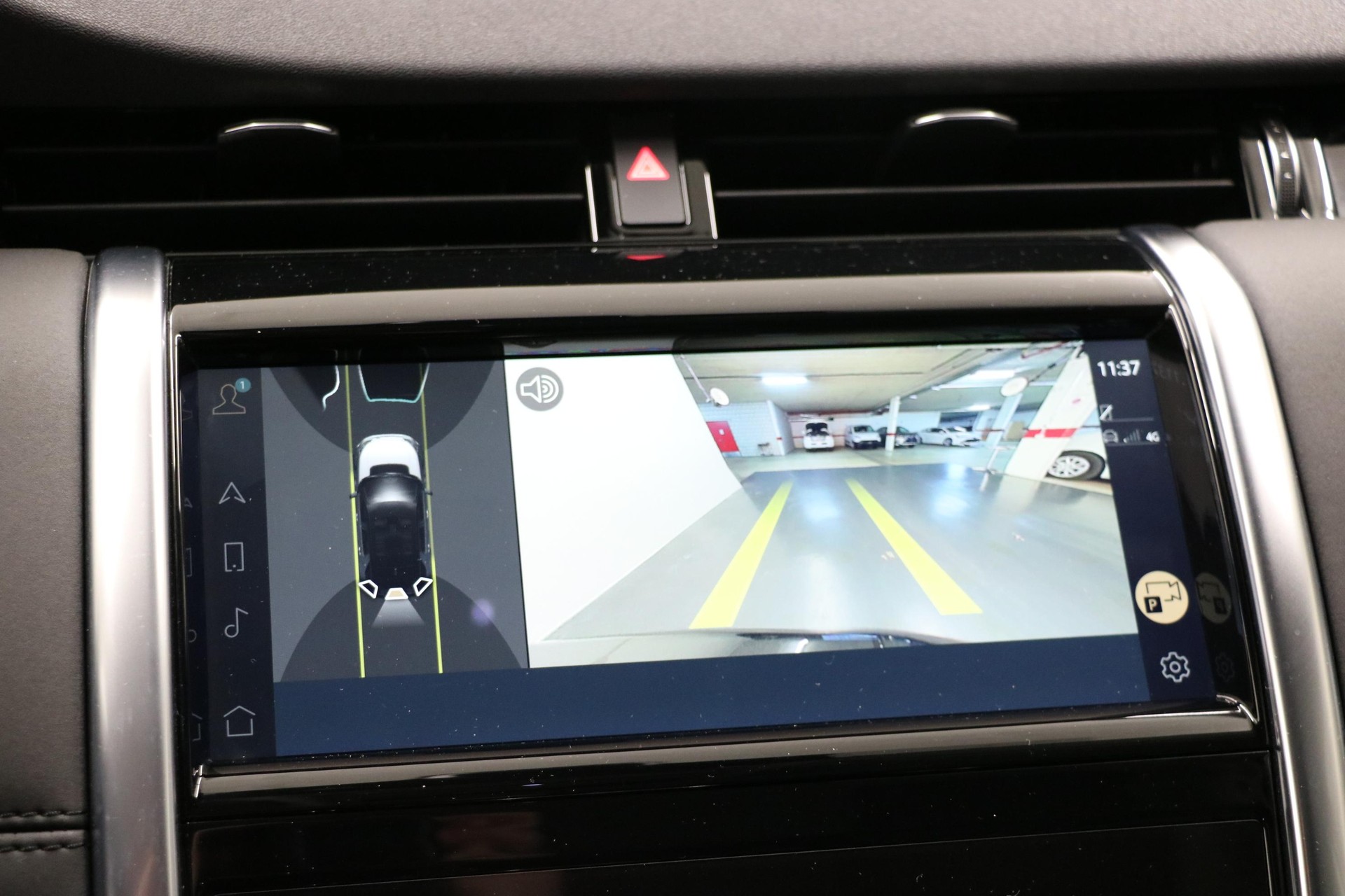 LAND ROVER Discovery Sport 2.0 SD4 200 SE-image-18