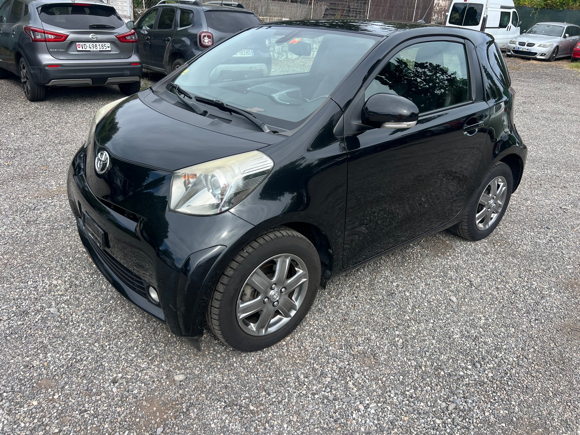 TOYOTA iQ2 1.0 VVT-i Multidrive