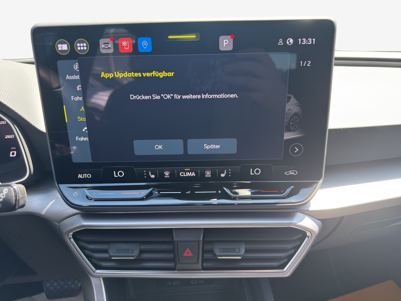 SEAT Leon 1.5 eTSI mHEV DSG FR-image-10