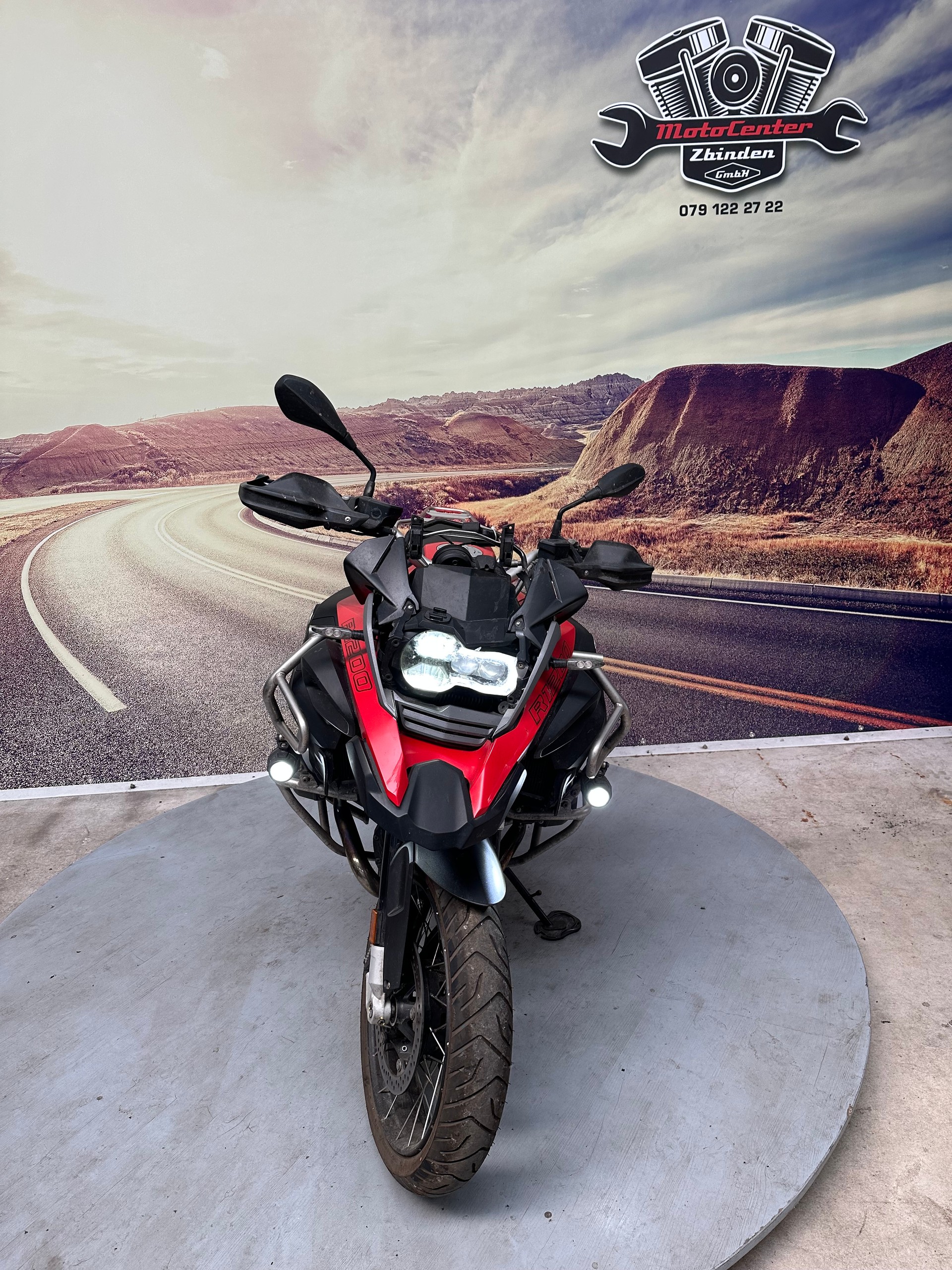 BMW R 1200 GS Adventure ABS mit Schaden vorne-image-1