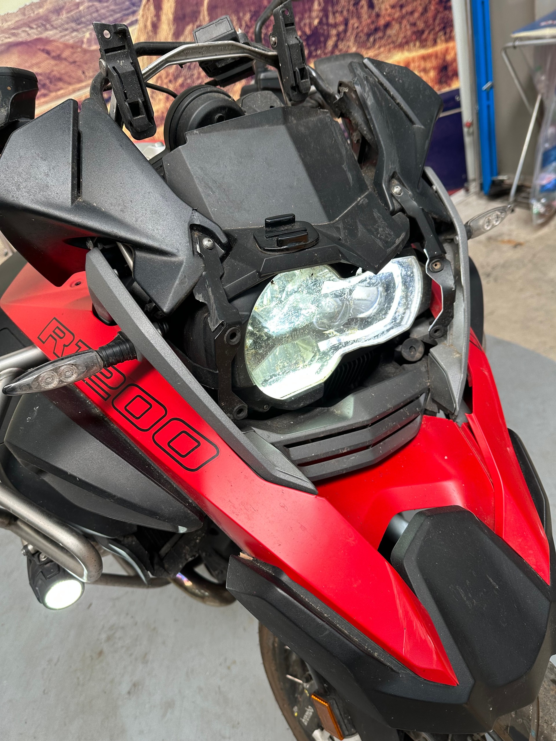 BMW R 1200 GS Adventure ABS mit Schaden vorne-image-8