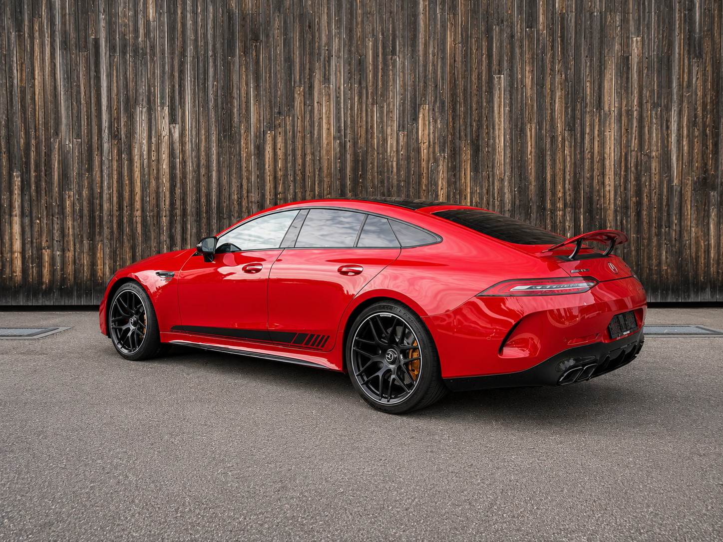 MERCEDES-BENZ AMG GT4 S E-Performance-showroom-element-3