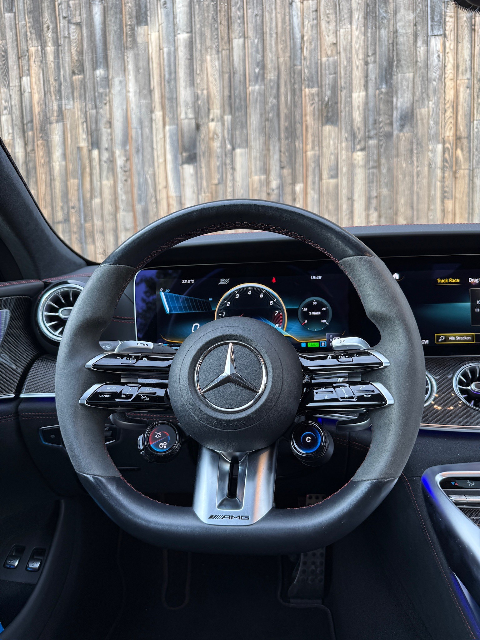 MERCEDES-BENZ AMG GT4 S E-Performance-image-8