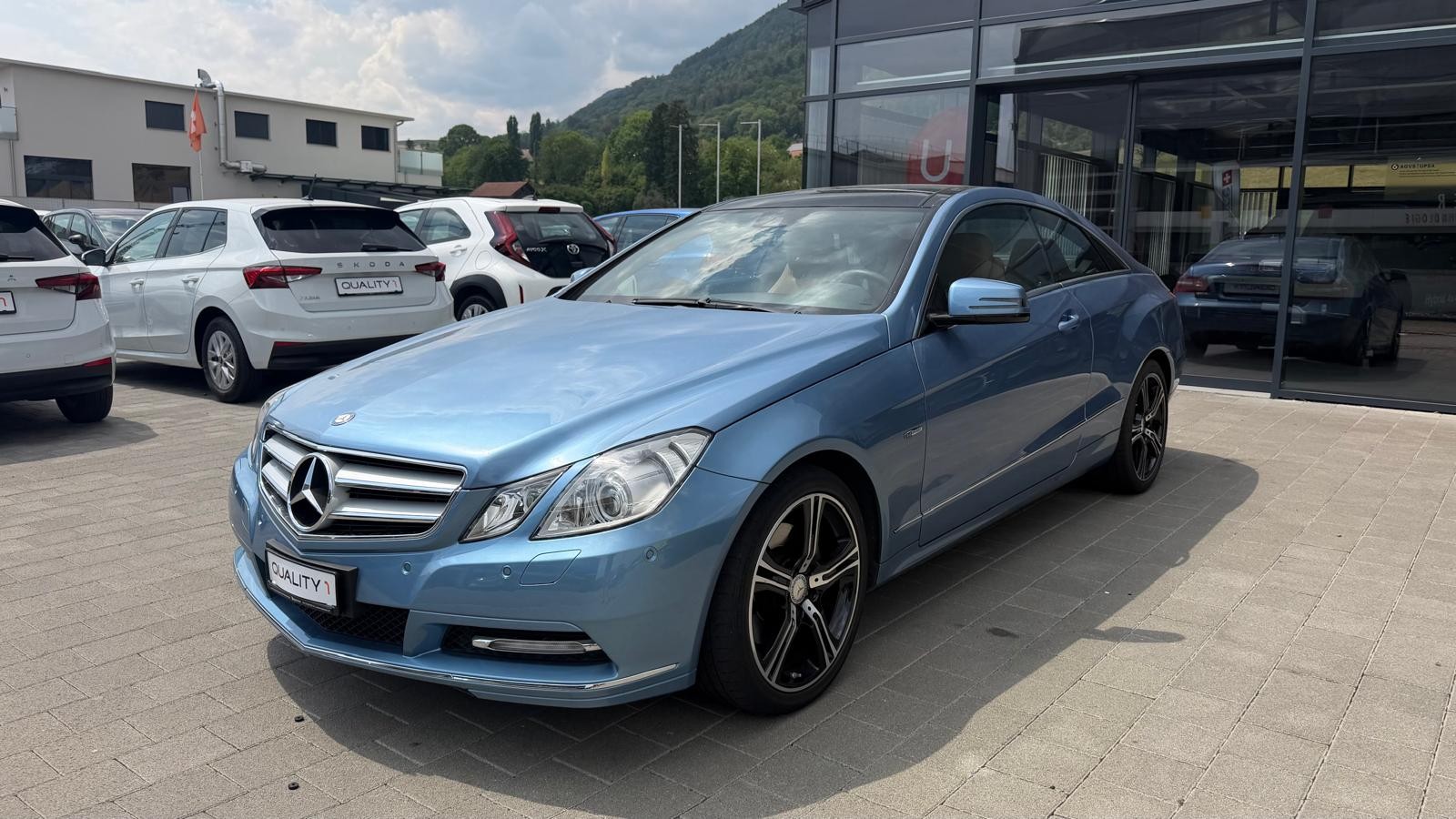 MERCEDES-BENZ E 250 CDI BlueEfficiency