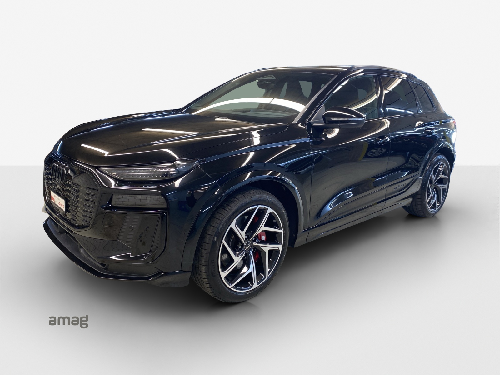 AUDI SQ6 e-tron quattro