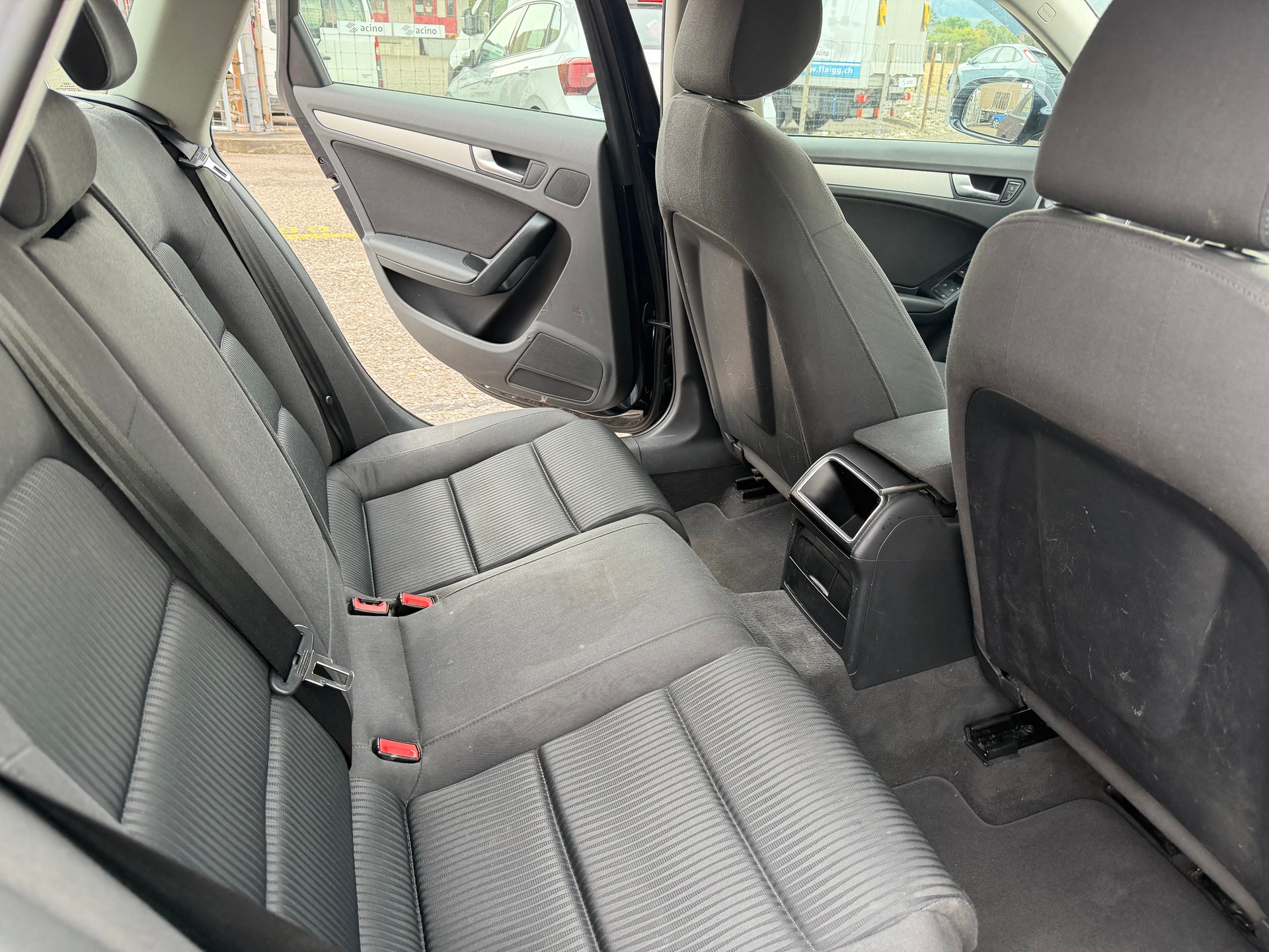 AUDI A4 Avant 2.0 TDI multitronic-image-7