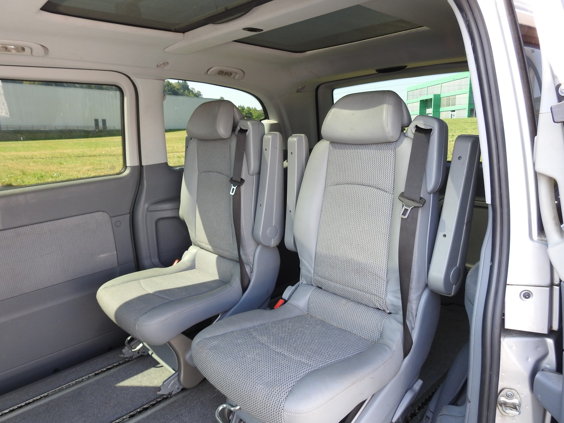 MERCEDES-BENZ Viano 3.0 CDI Trend Automat-image-13