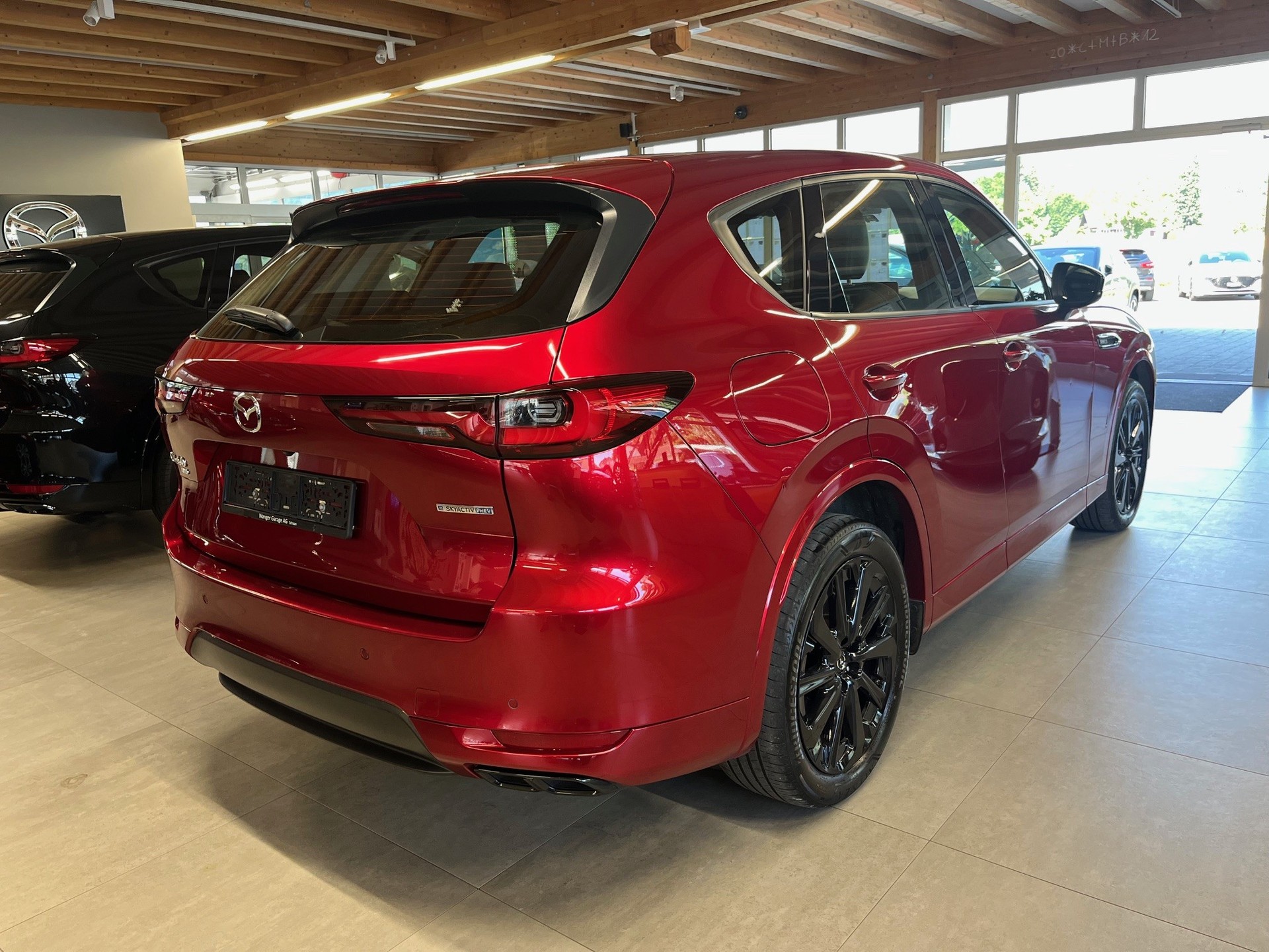 MAZDA CX-60 e-Skyactiv PHEV 327 AWD Homura-image-3