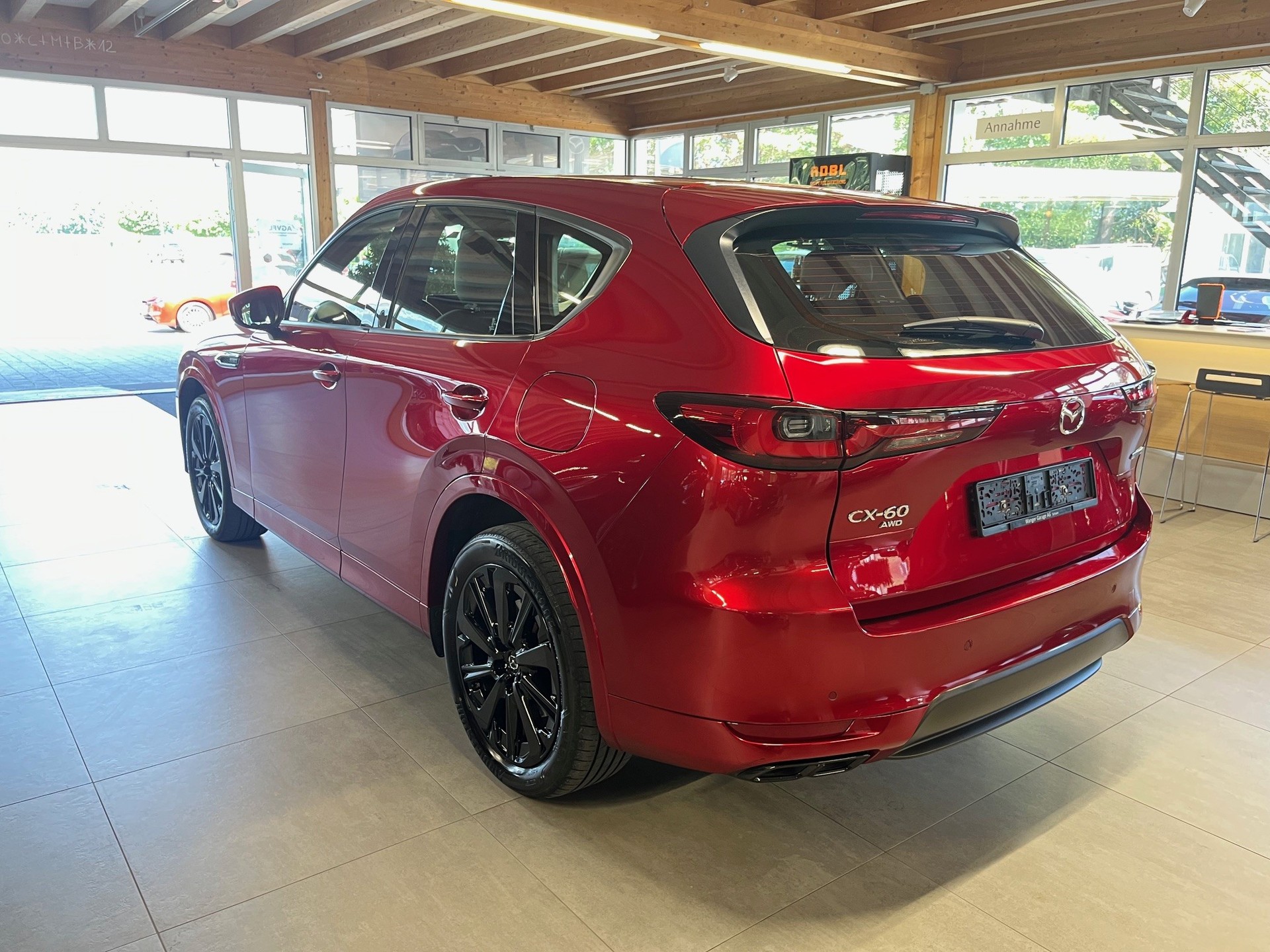 MAZDA CX-60 e-Skyactiv PHEV 327 AWD Homura-image-4