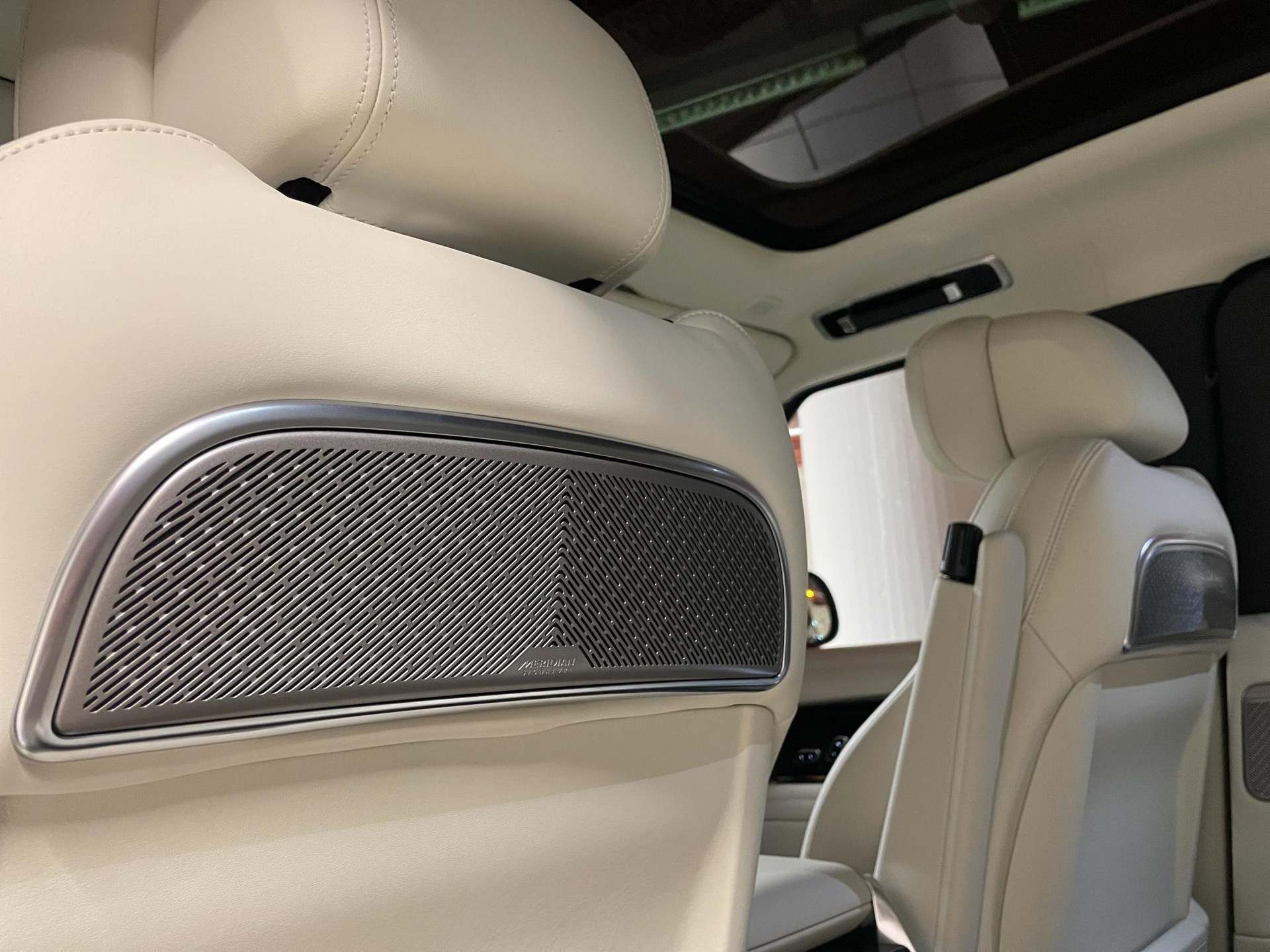 LAND ROVER Range Rover 3.0 D I6 350 Autobiography-image-12