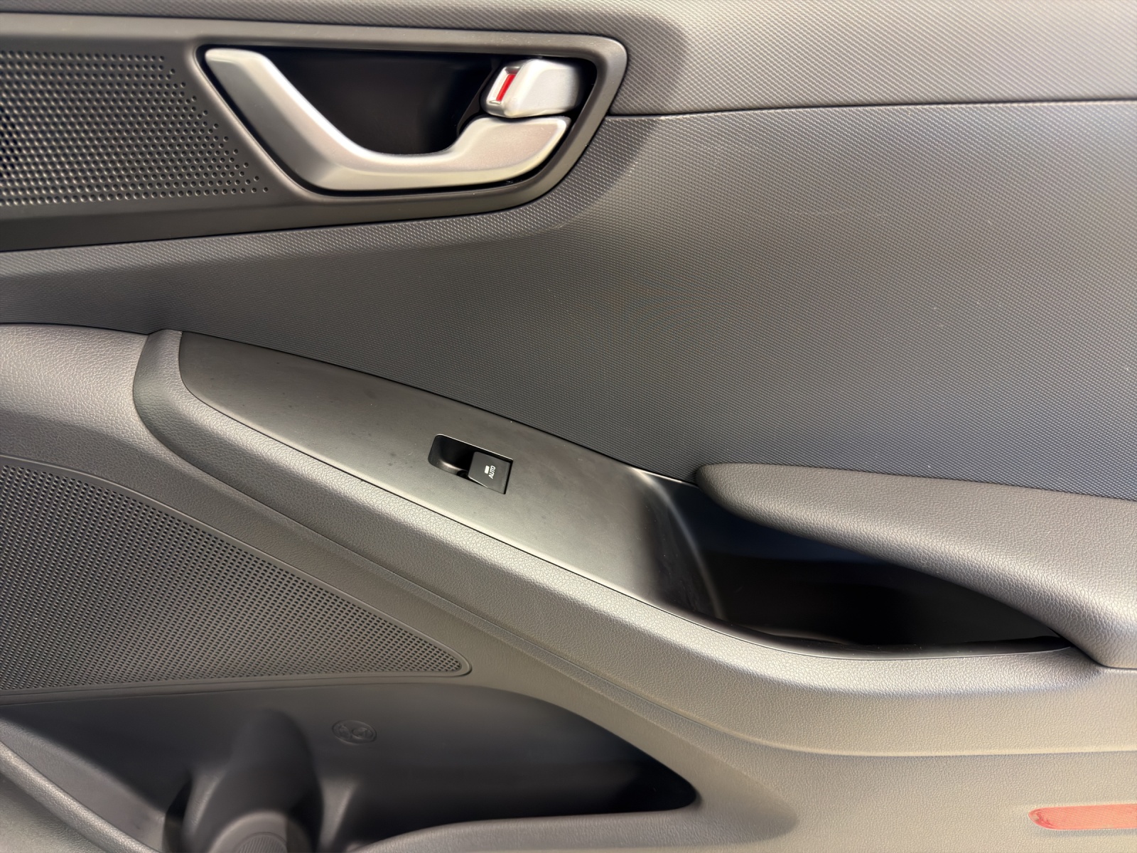 HYUNDAI Ioniq 1.6 HEV Launch-image-13