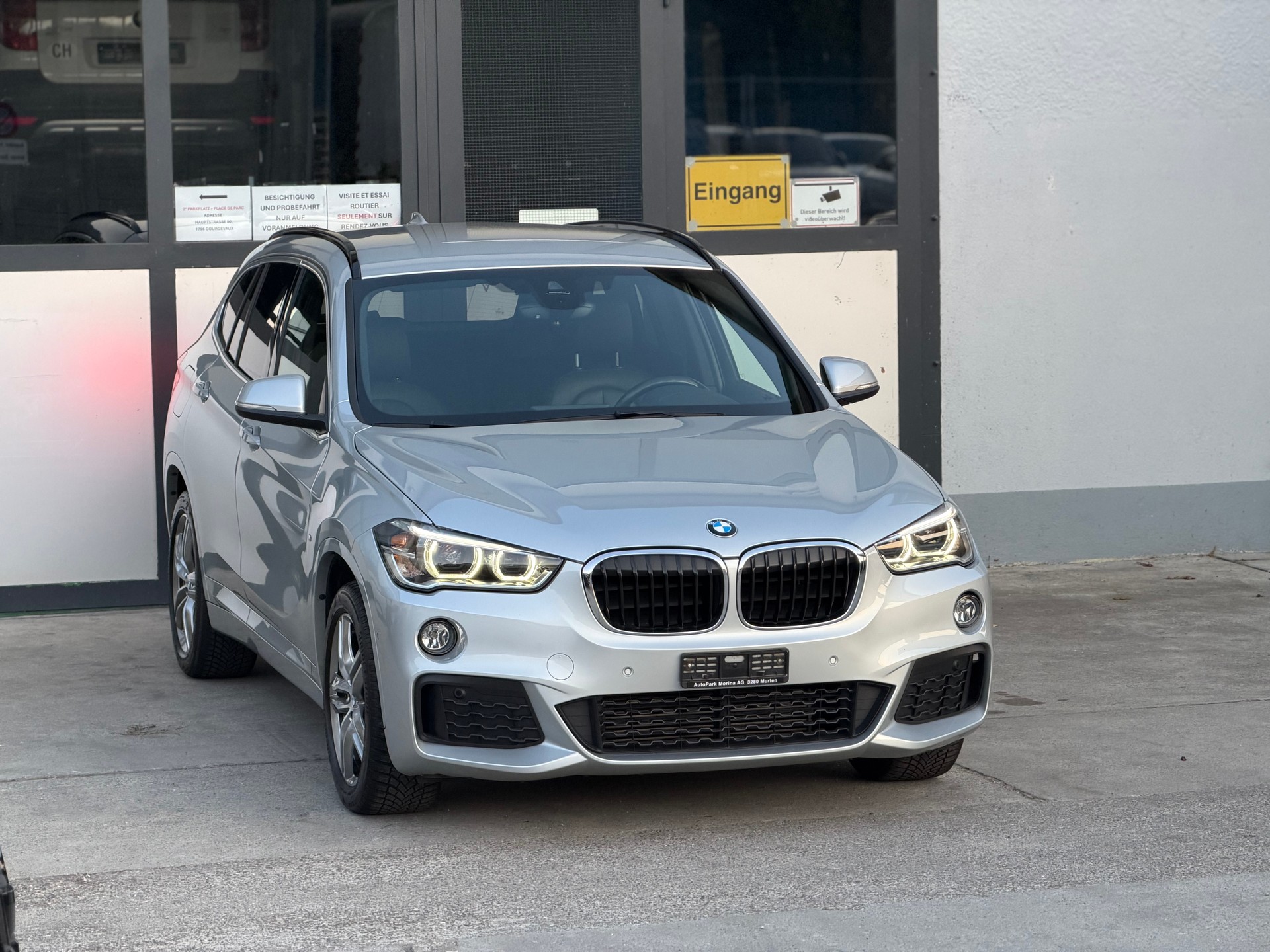 BMW X1 xDrive 20d M Sport Steptronic-showroom-element-3
