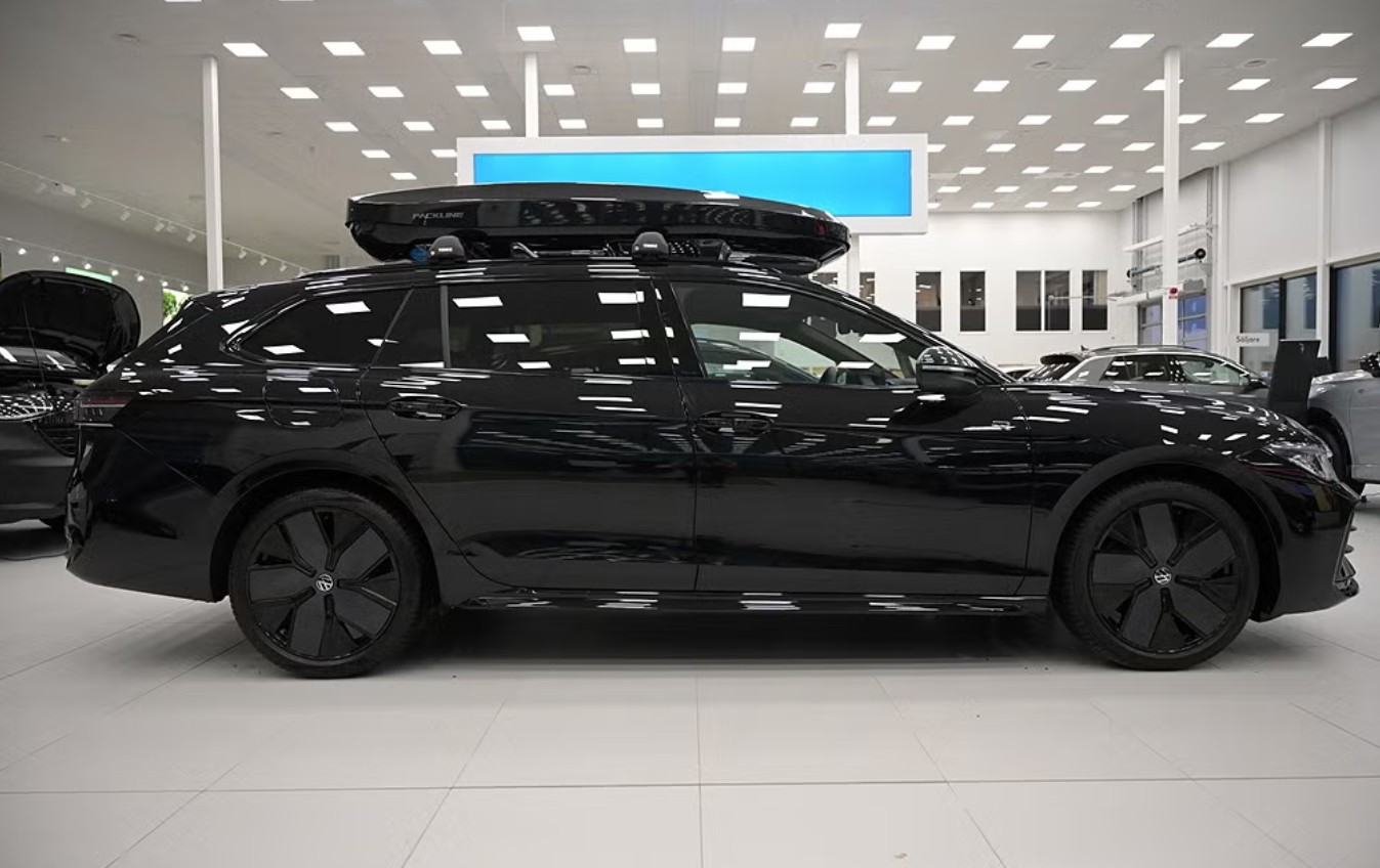 VW Passat Variant 2.0 TDI evo R-Line 4 Motion "Black Edition" DSG-showroom-element-3
