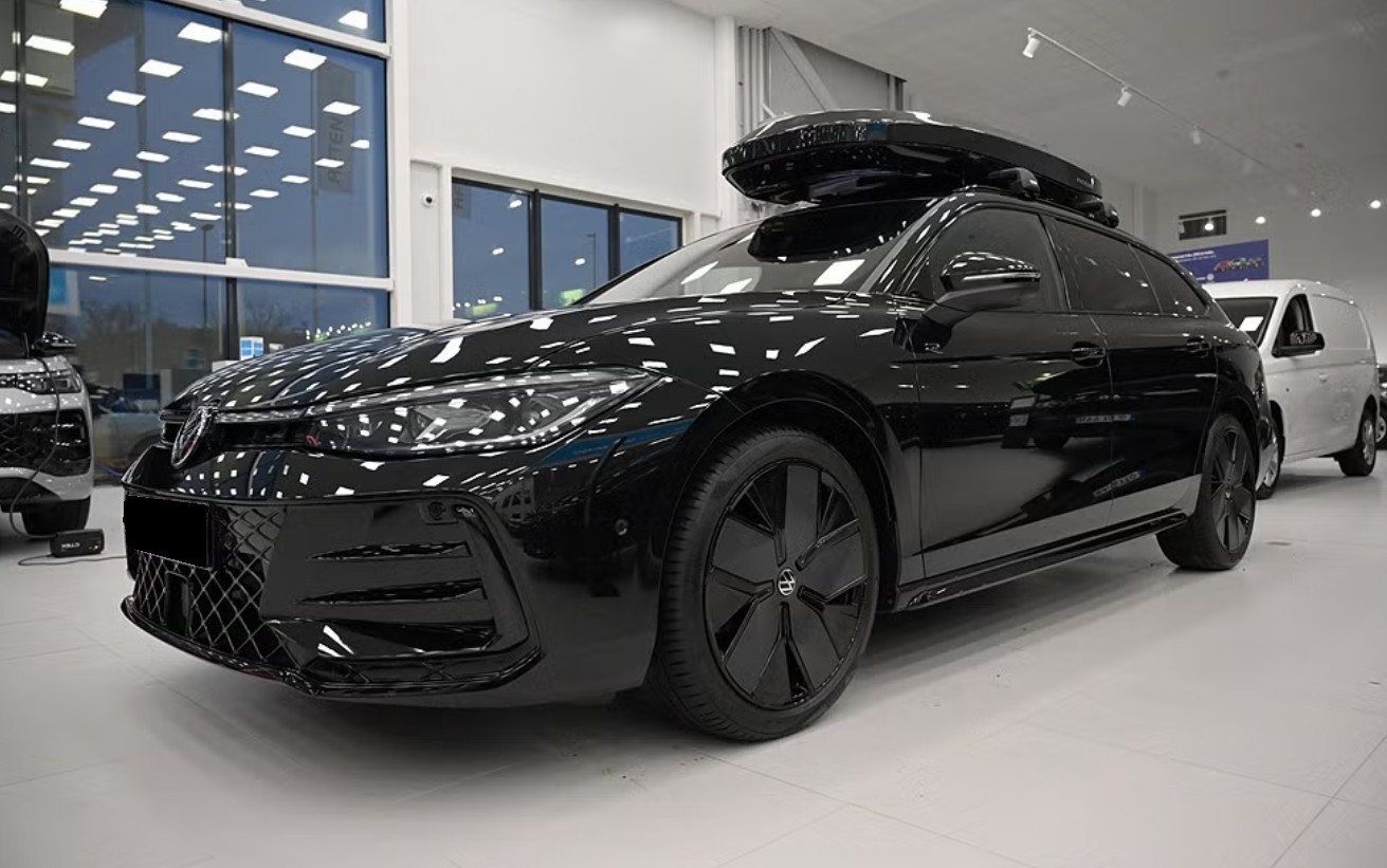 VW Passat Variant 2.0 TDI evo R-Line 4 Motion "Black Edition" DSG