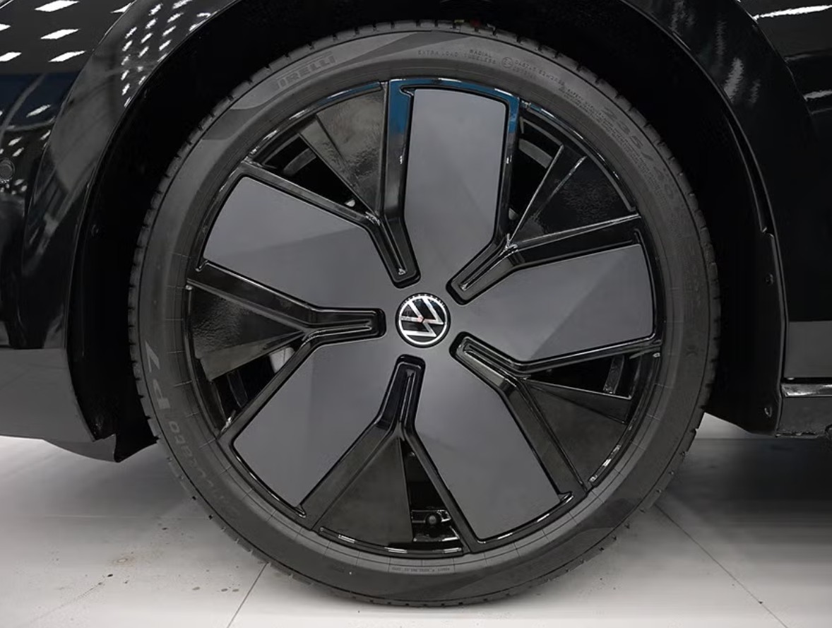 VW Passat Variant 2.0 TDI evo R-Line 4 Motion "Black Edition" DSG-image-7