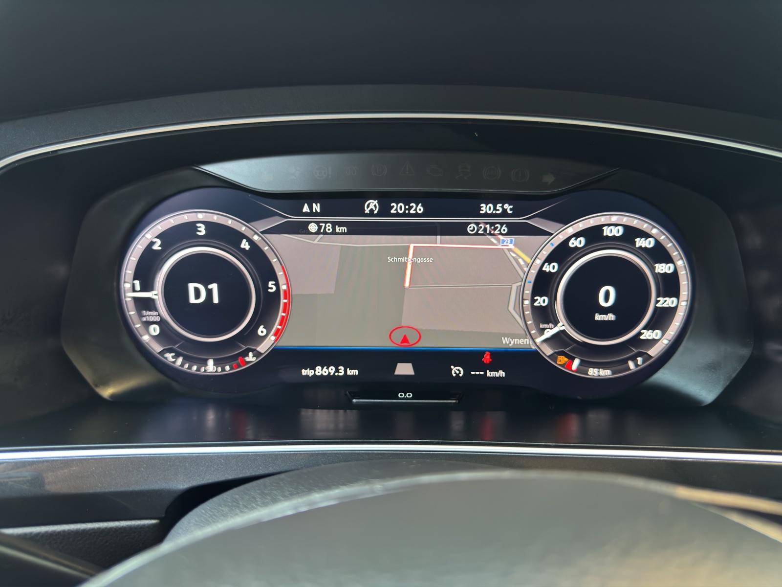 VW Tiguan 2.0 TDI 190-PS SCR Highline 4Motion DSG-image-19