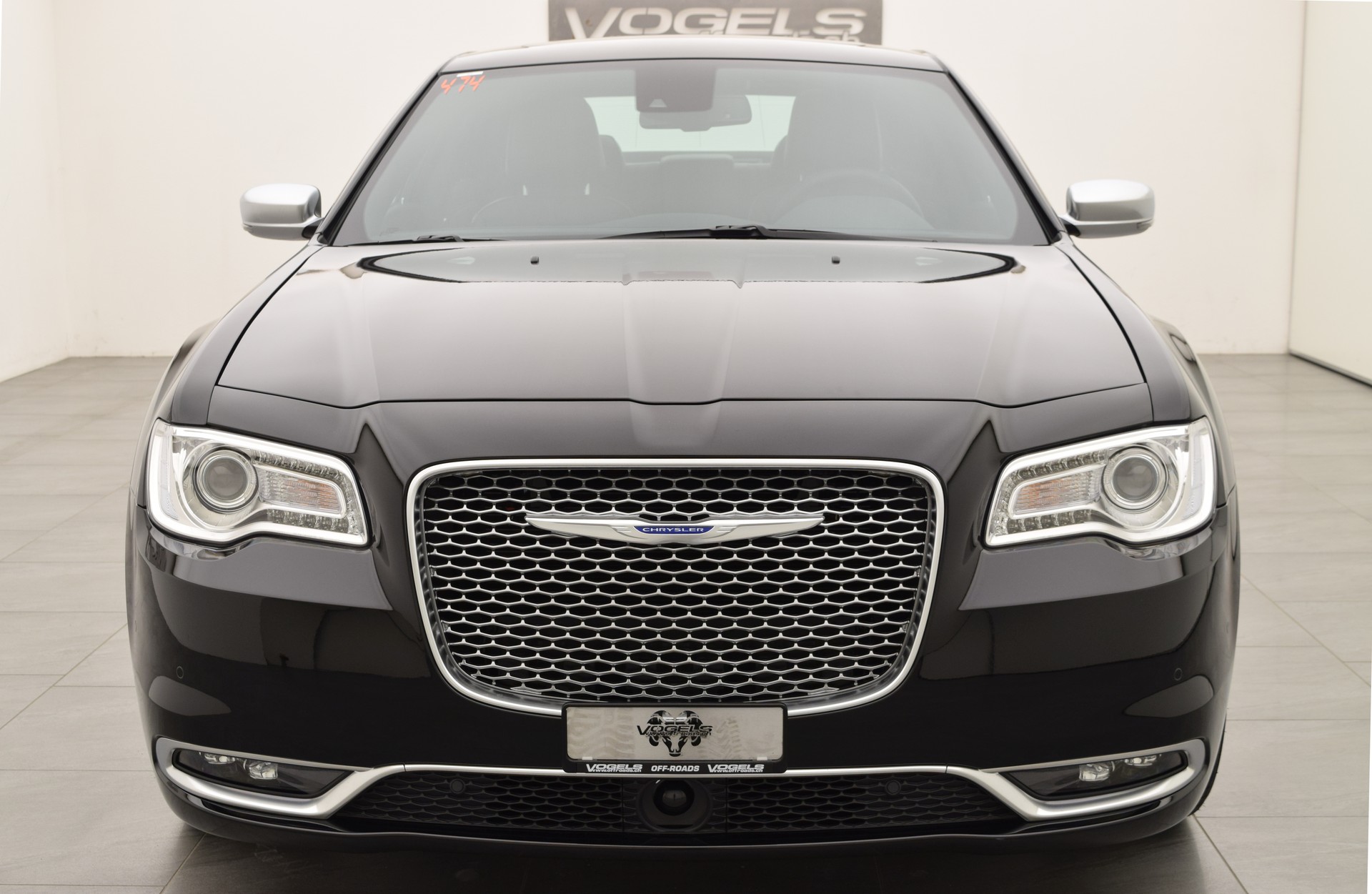 CHRYSLER 300C 5.7 V8-showroom-element-2