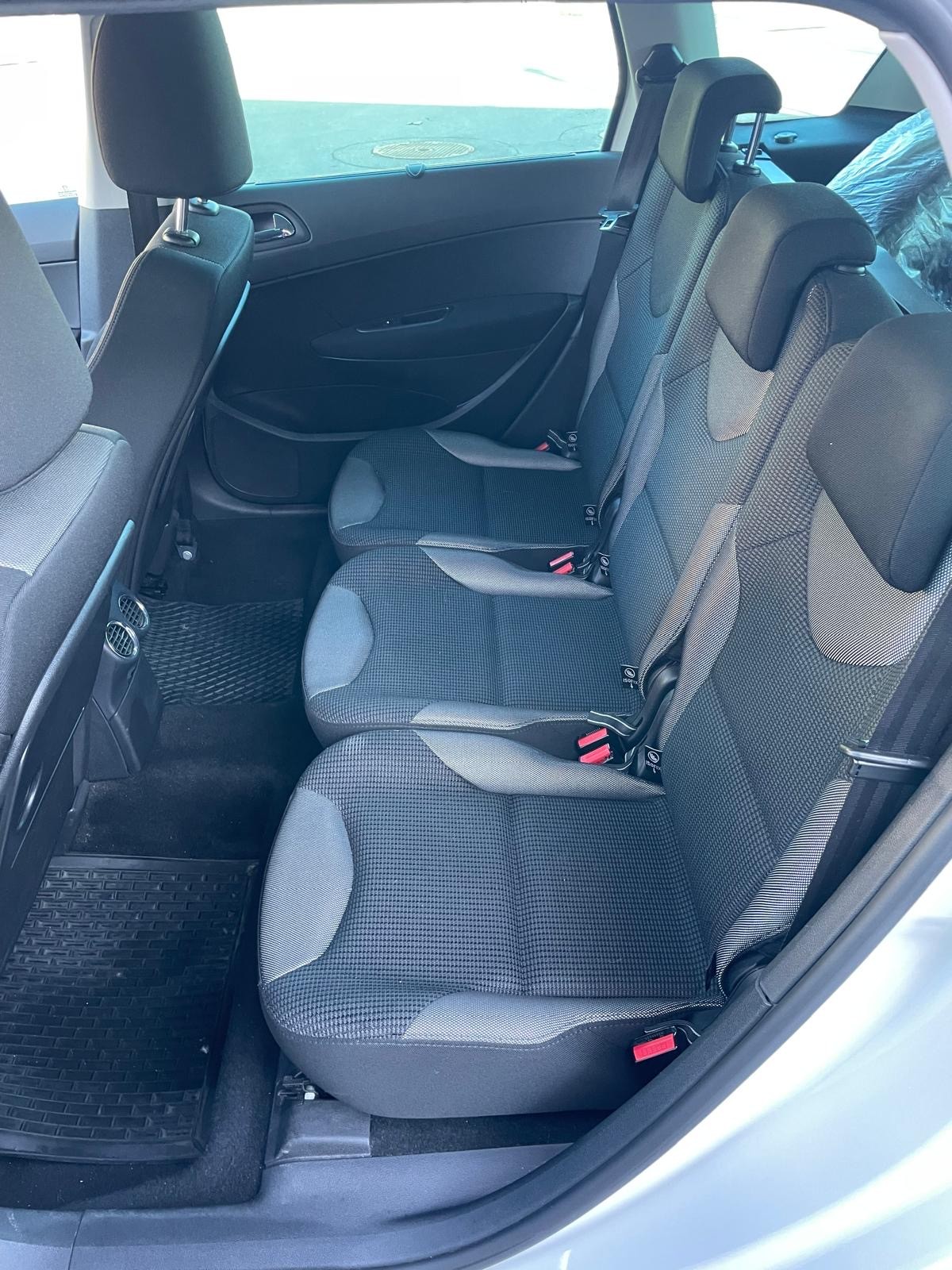 PEUGEOT 308 SW 1.6 HDI Active EGS6-image-5